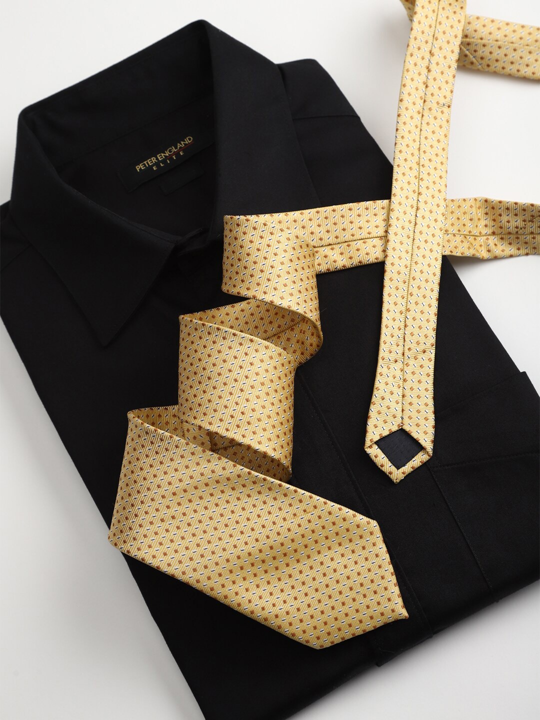 

Peter England Men Woven Design Broad Tie, Yellow