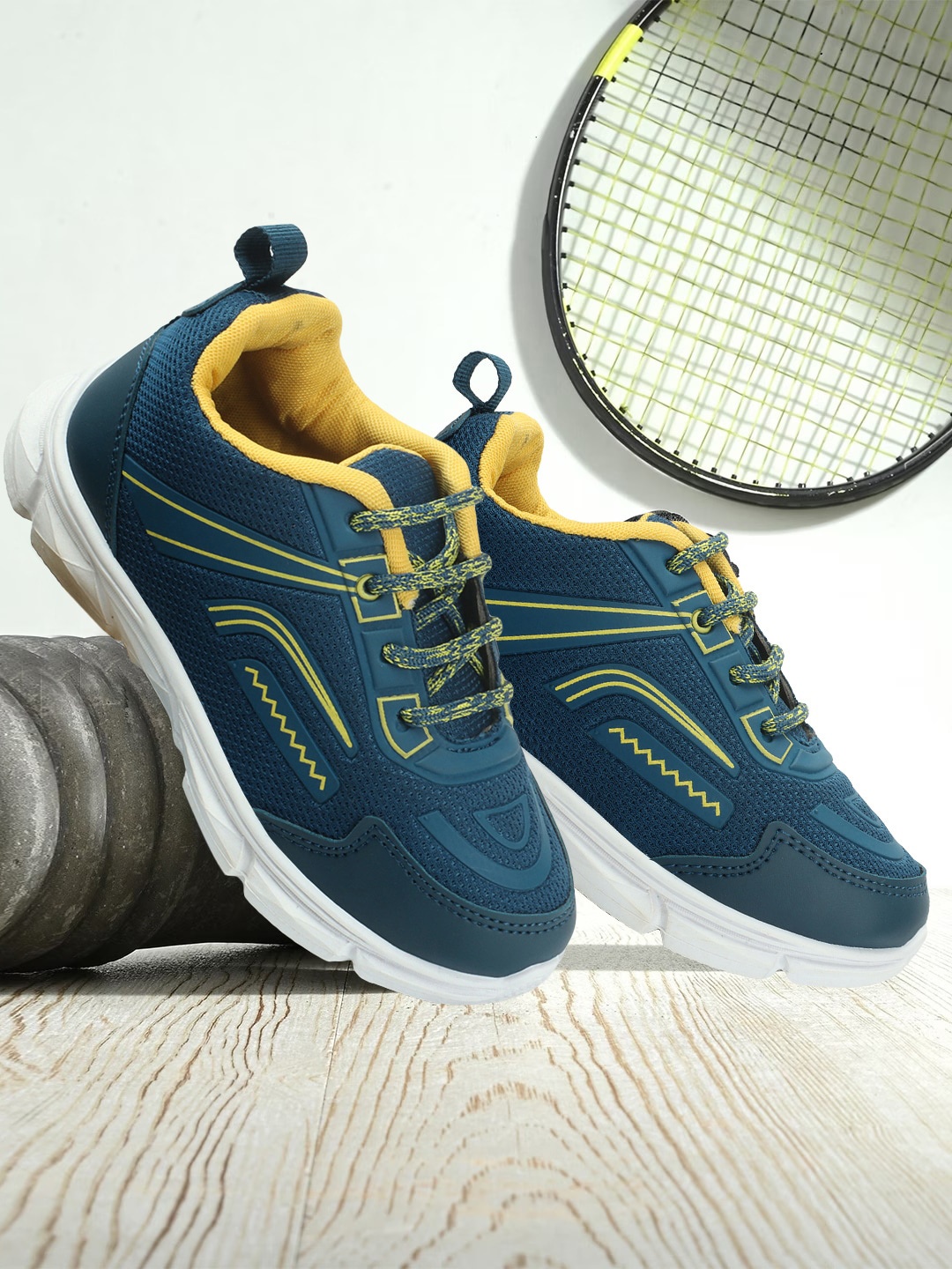 

SPRENGE Boys Textured Mesh Lightweight Sneakers, Teal
