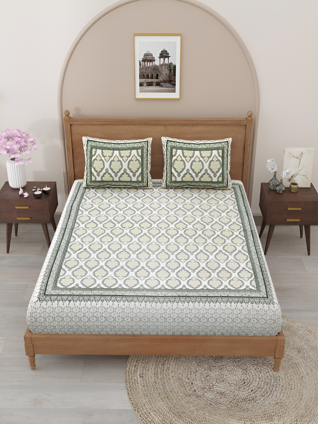 

Salona Bichona Green & White Ethnic Motifs Cotton 152 TC King Bedsheet & 2 Pillow Covers