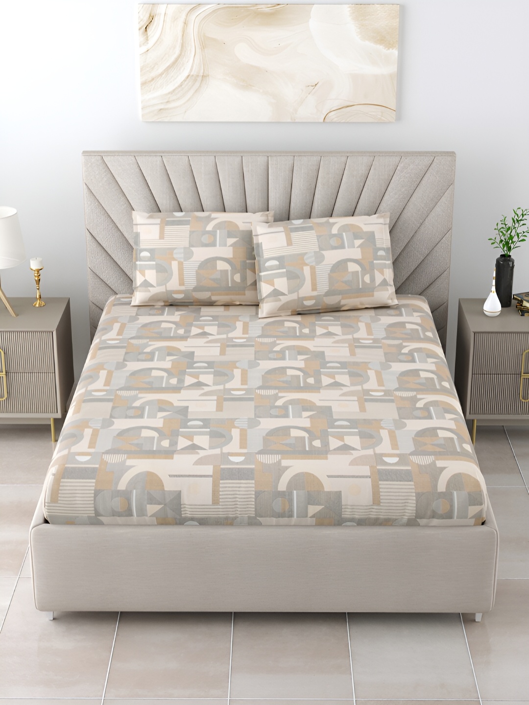 

Salona Bichona Beige & Grey Geometric 152 TC Queen Bedsheet Set