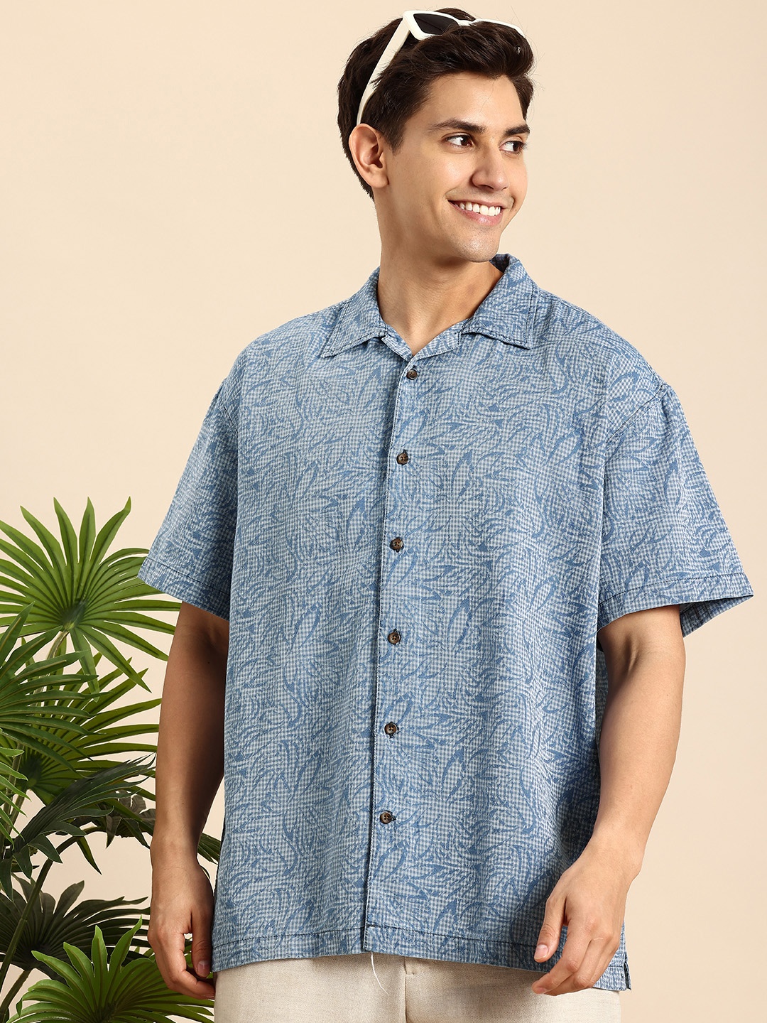 

Mast & Harbour Men Checked Cuban Collar Oversized Fit Casual Shirt, Navy blue