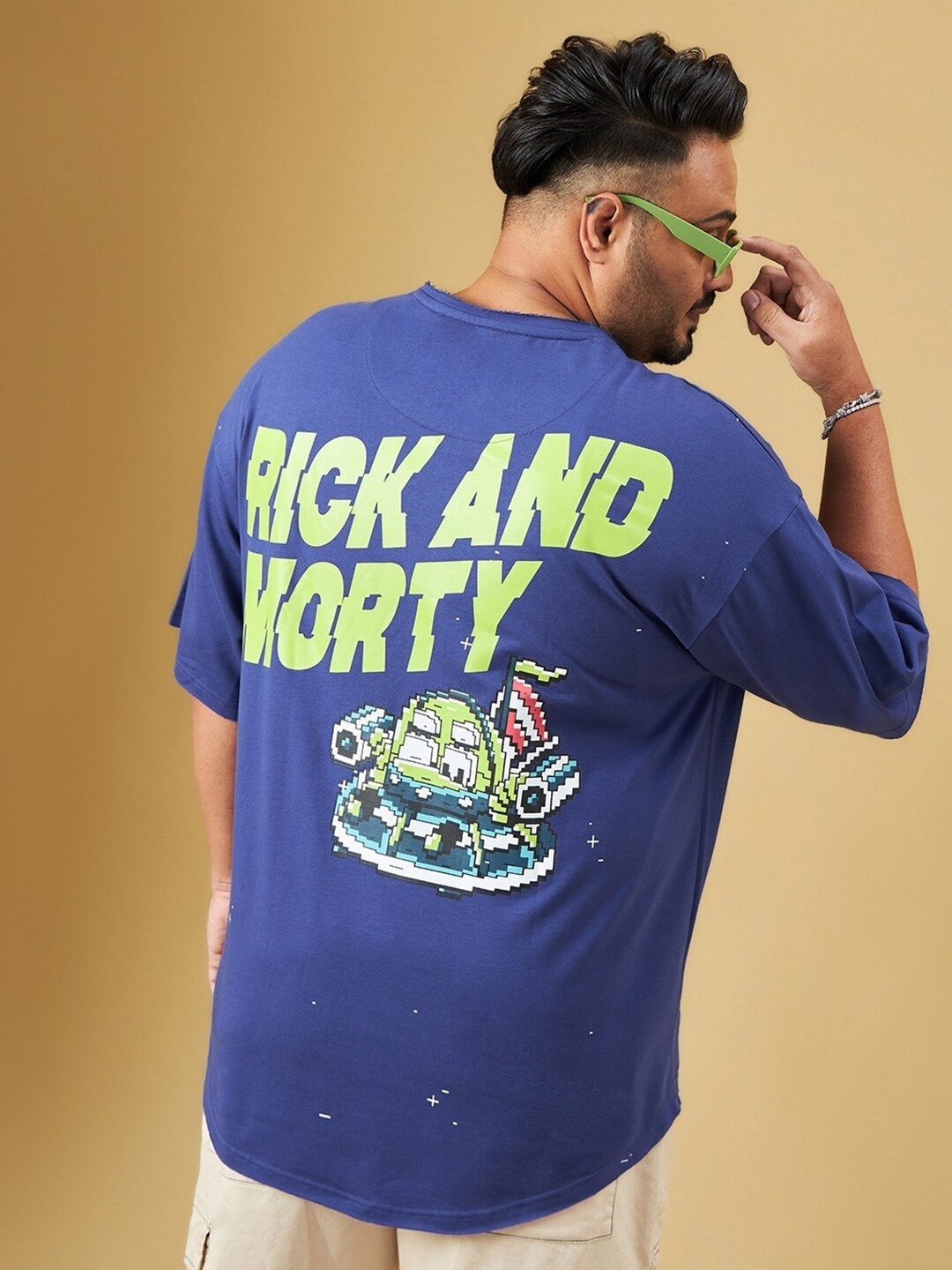 

Bewakoof Heavy Duty Plus Size Rick and Morty Printed Oversized Cotton T-shirt, Blue
