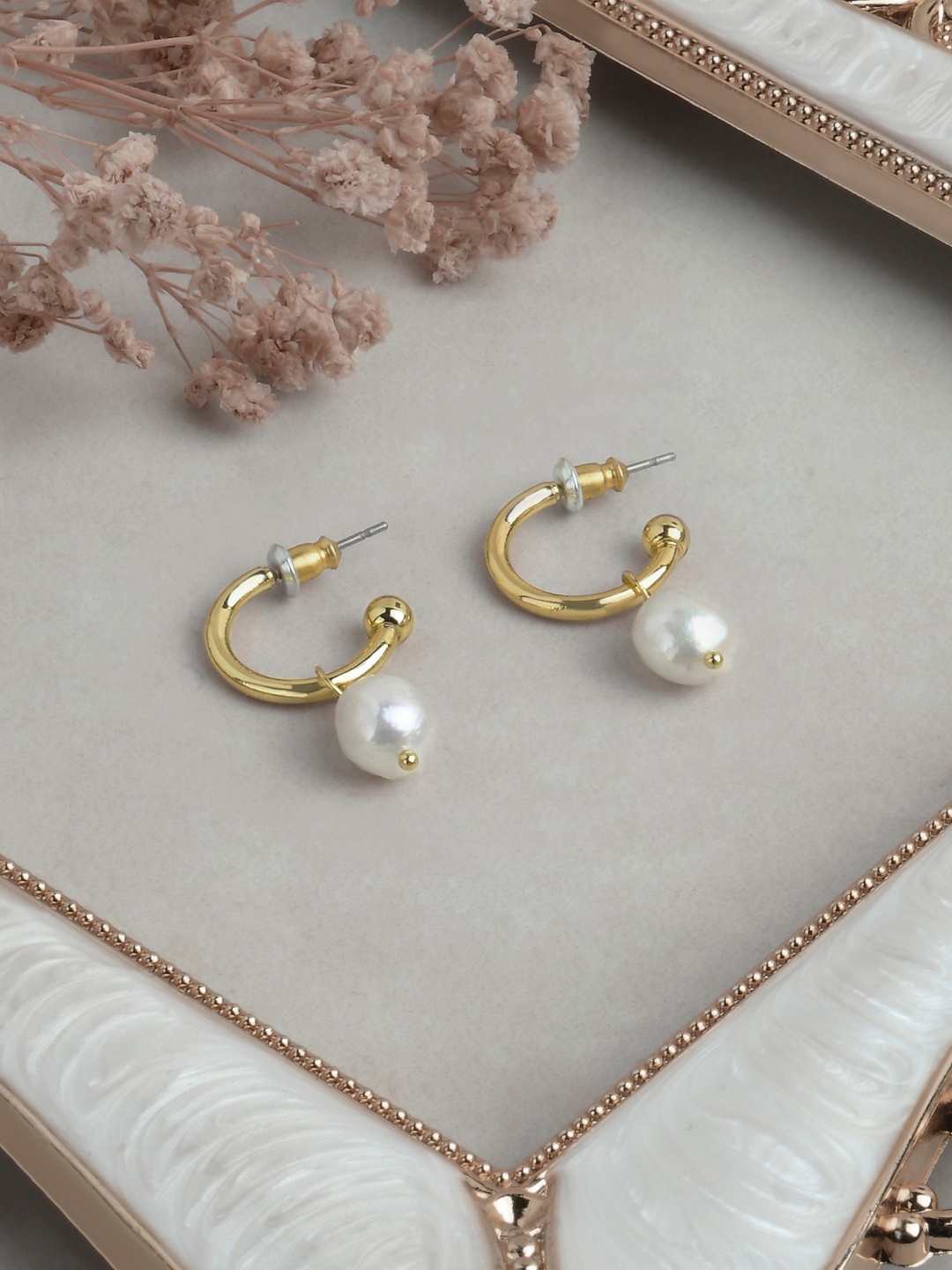 

Accessorize London 14K Gold-plated Chunky Pearl Drop Earring