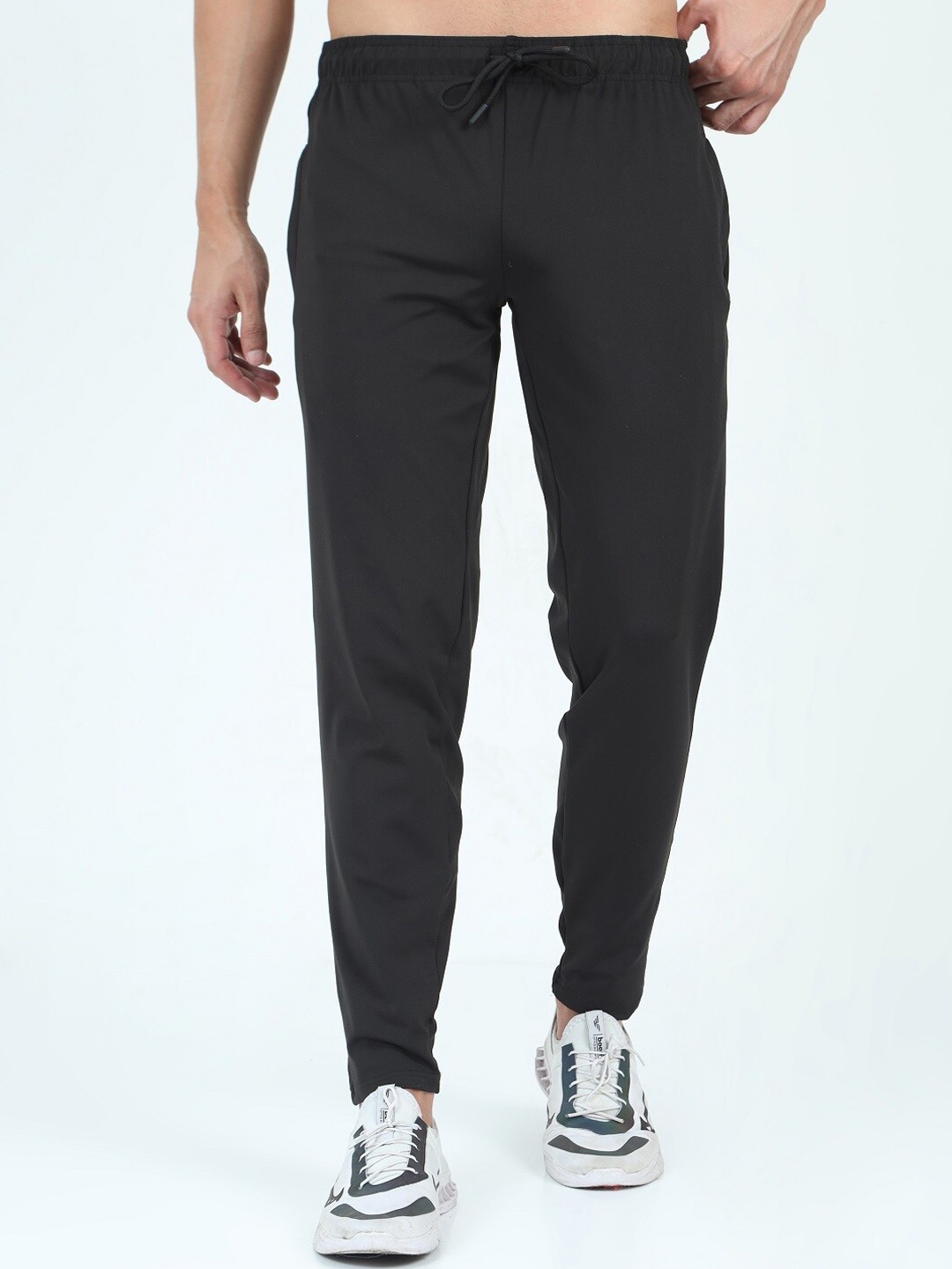 

ecott Men Mid-Rise Sports Track Pant, Black