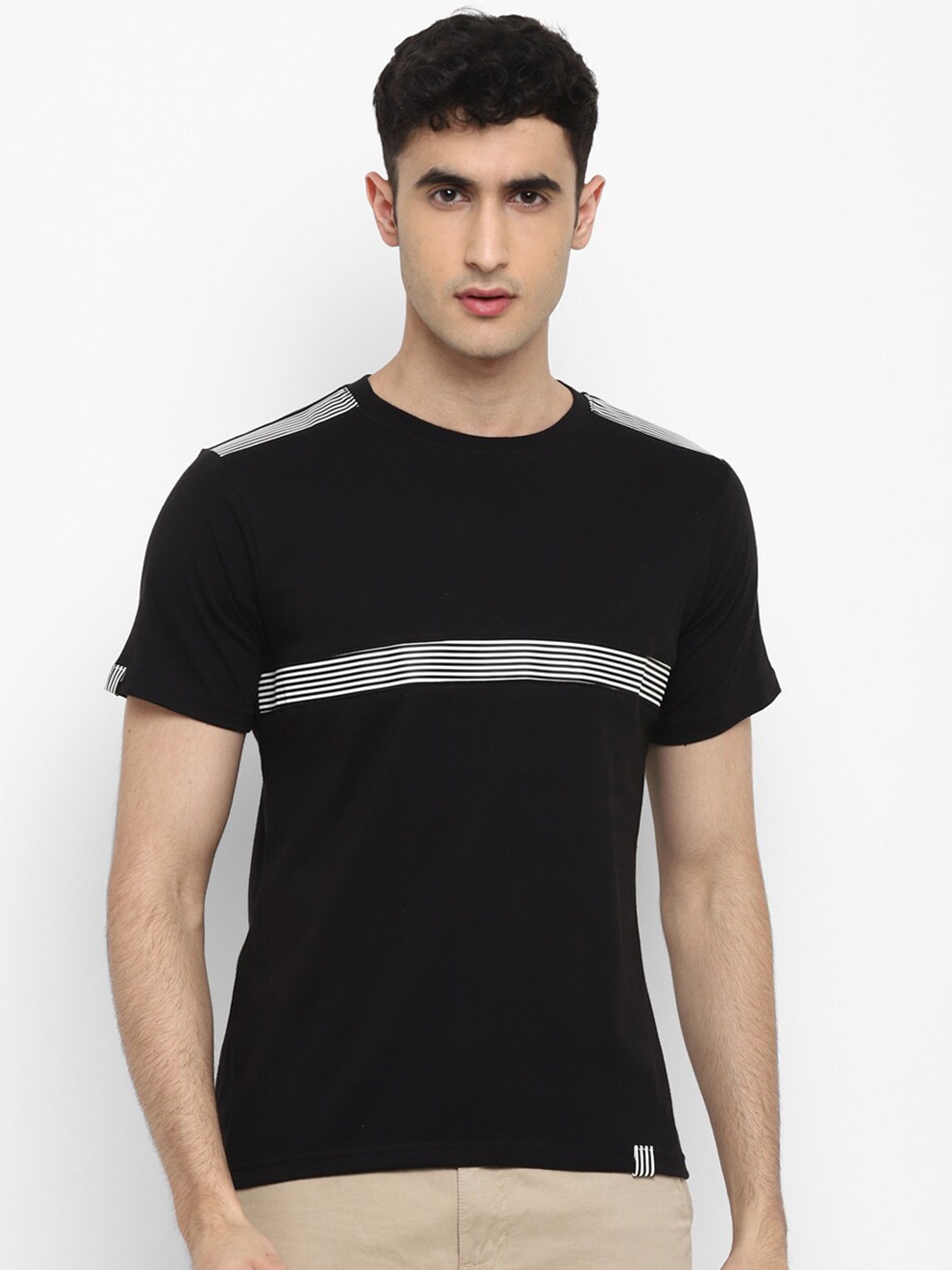 

Bukkl Striped Round Neck Cotton Slim Fit T-shirt, Black