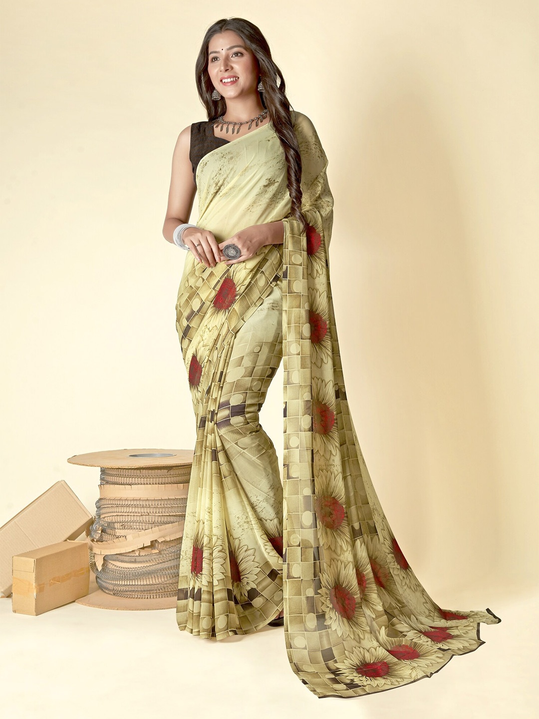 

ANAND SAREES Floral Printed Saree, Cream