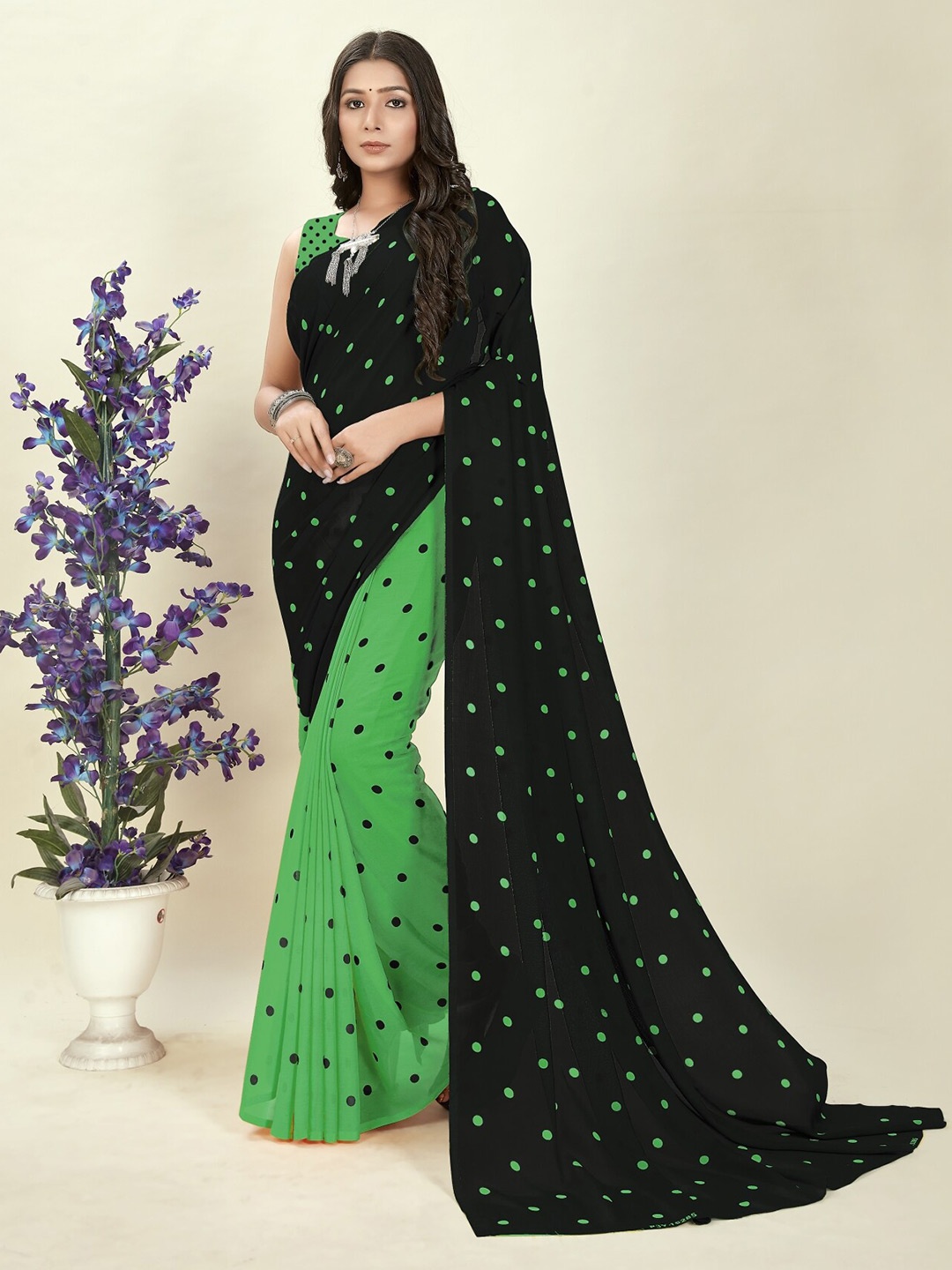 

Moda Rapido Polka Dot Saree, Black