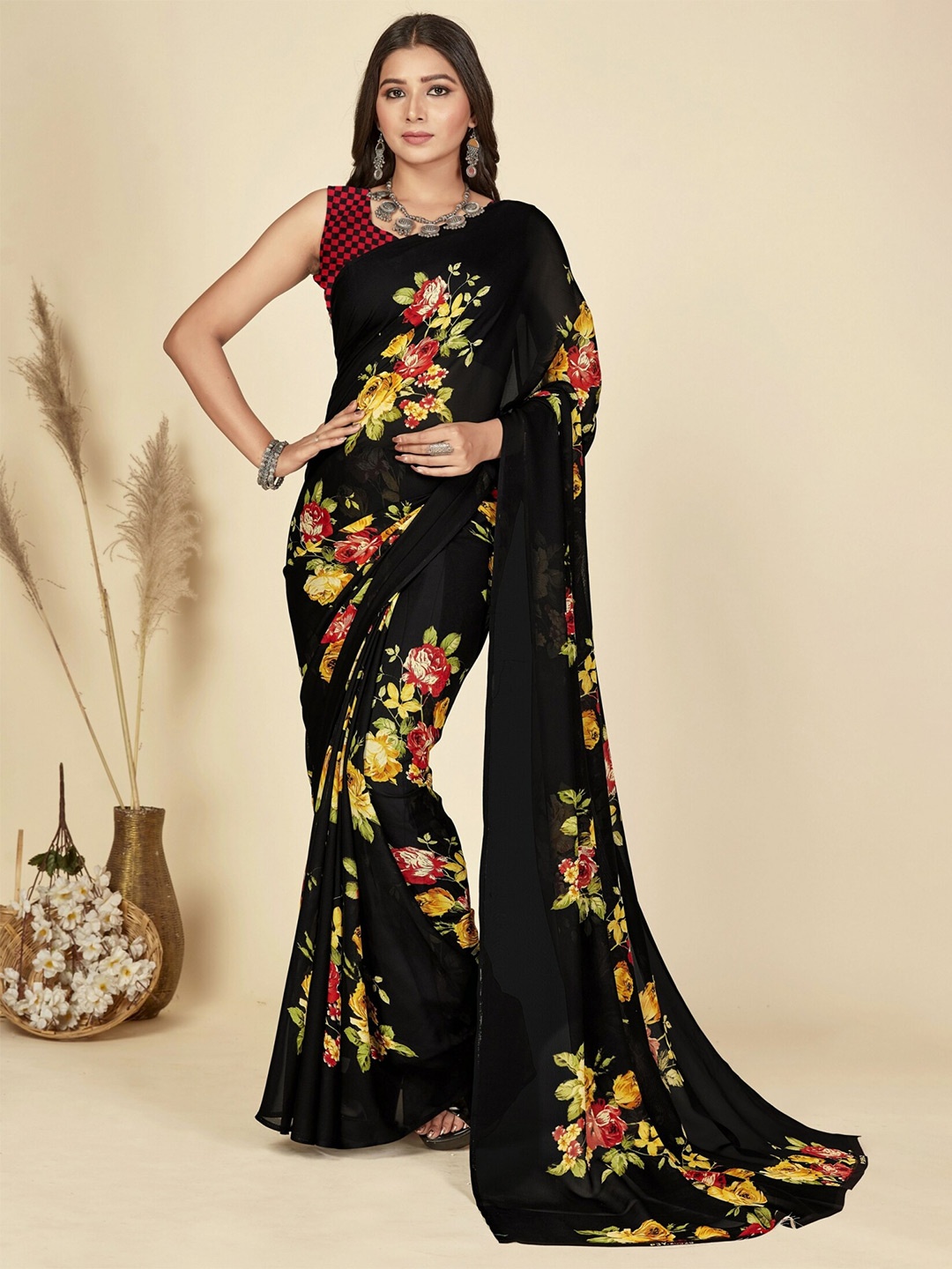 

Moda Rapido Floral Printed Saree With Blouse Piece, Black