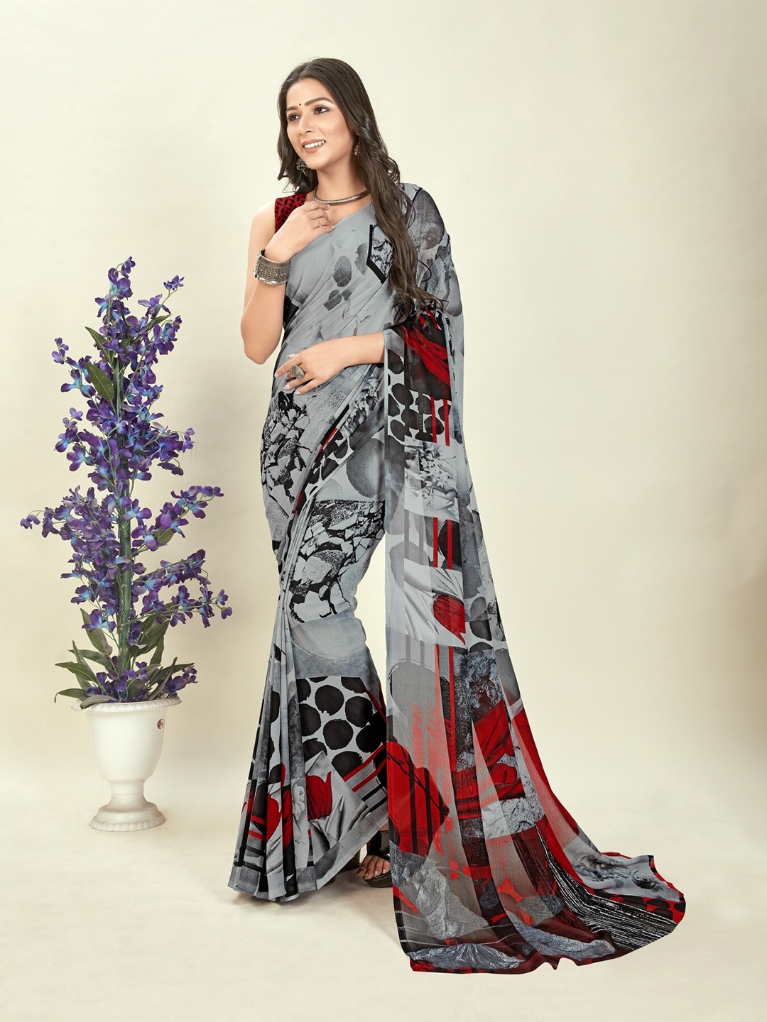

Moda Rapido Printed Saree With Blouse Piece, Grey