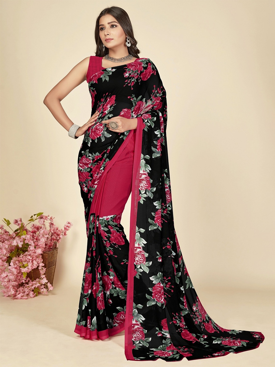 

Moda Rapido Floral Printed Saree, Red