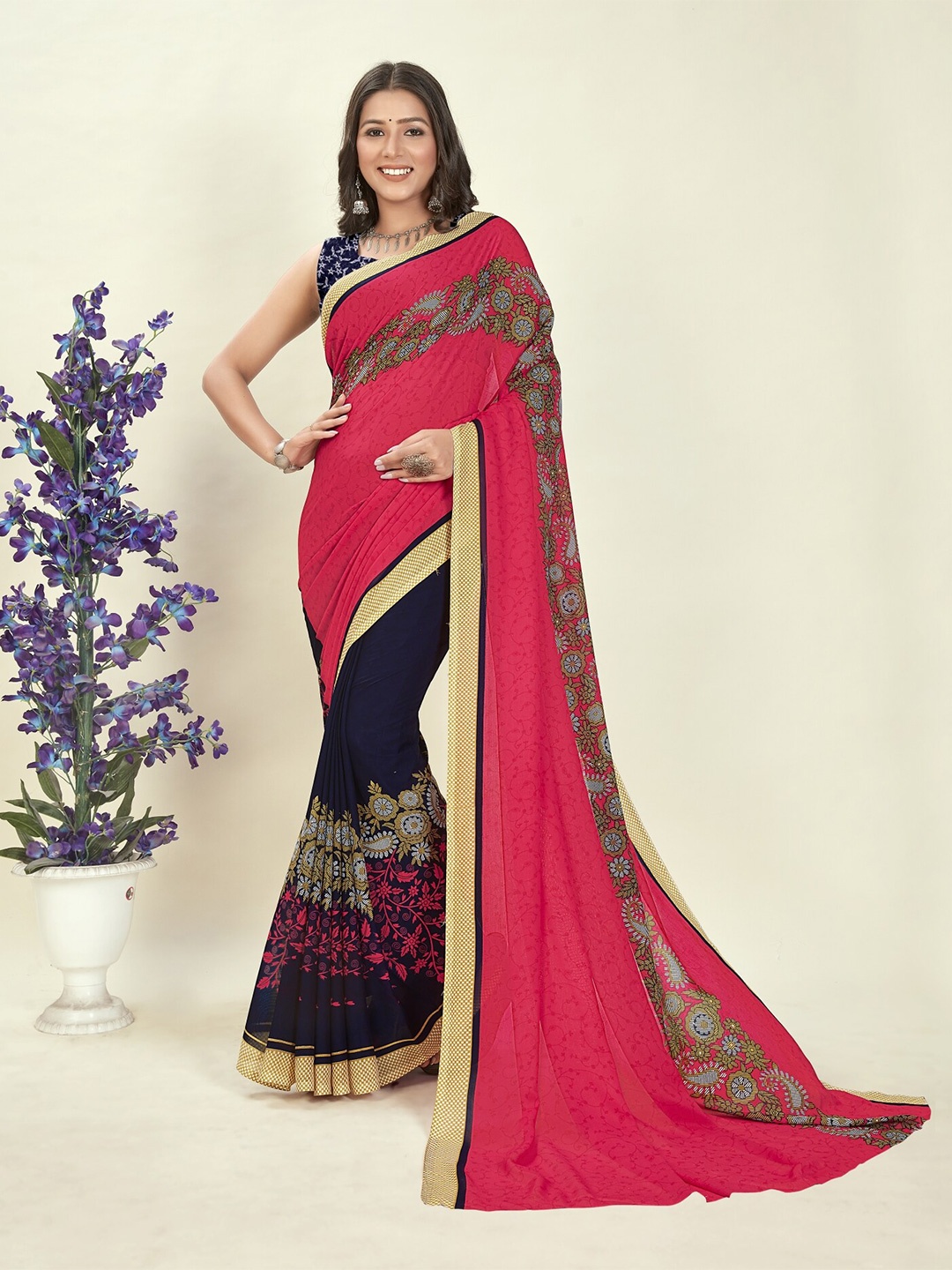 

Moda Rapido Ethnic Motifs Printed Saree With Blouse Piece, Pink