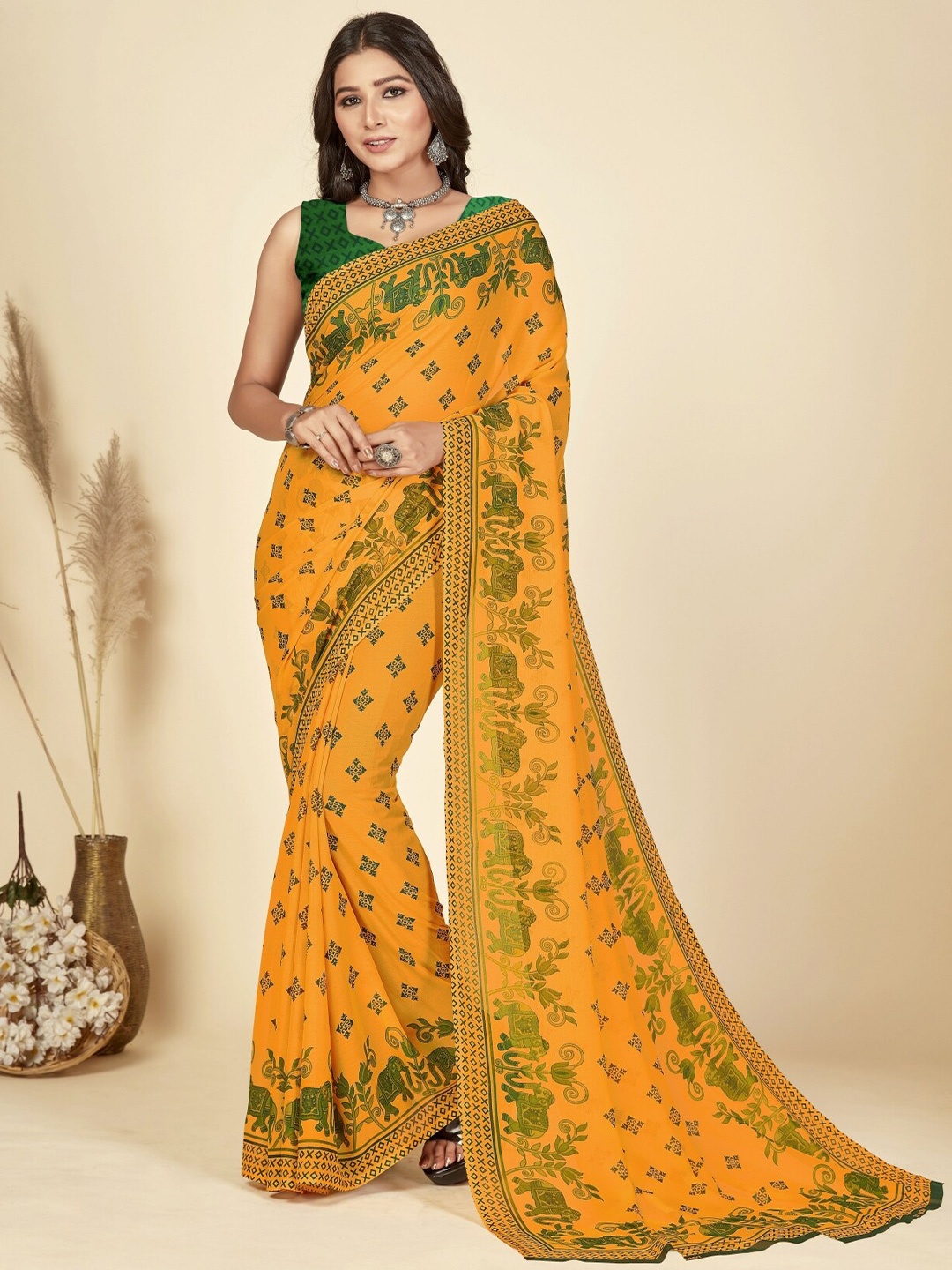 

Moda Rapido Ethnic Motifs Printed Saree, Yellow