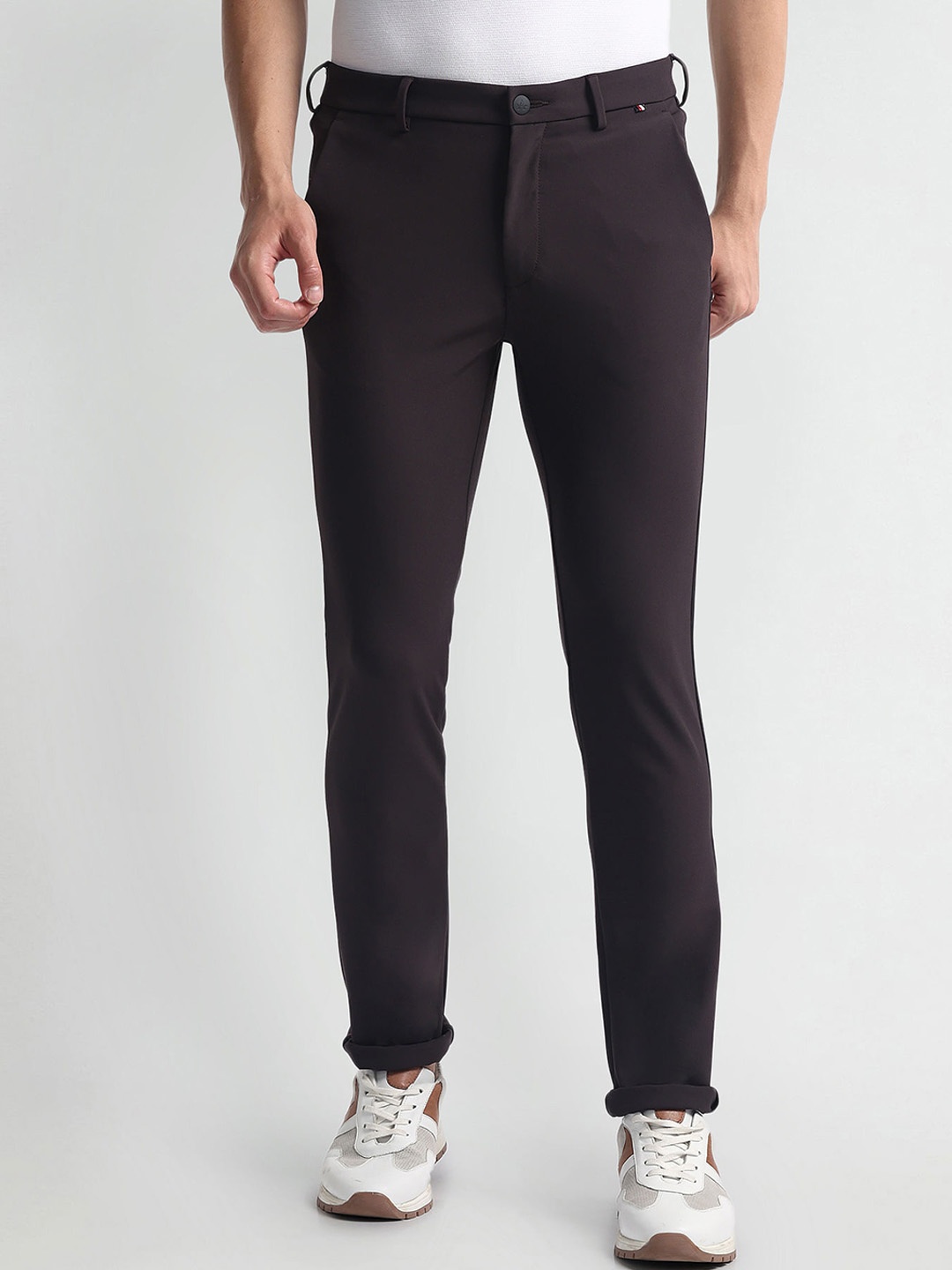 

Arrow Sport Men Slim Fit Mid-Rise Trouser, Maroon