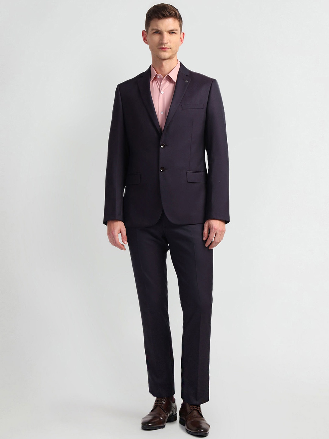 

Arrow Single-Breasted Two-Piece Formal Suit, Purple