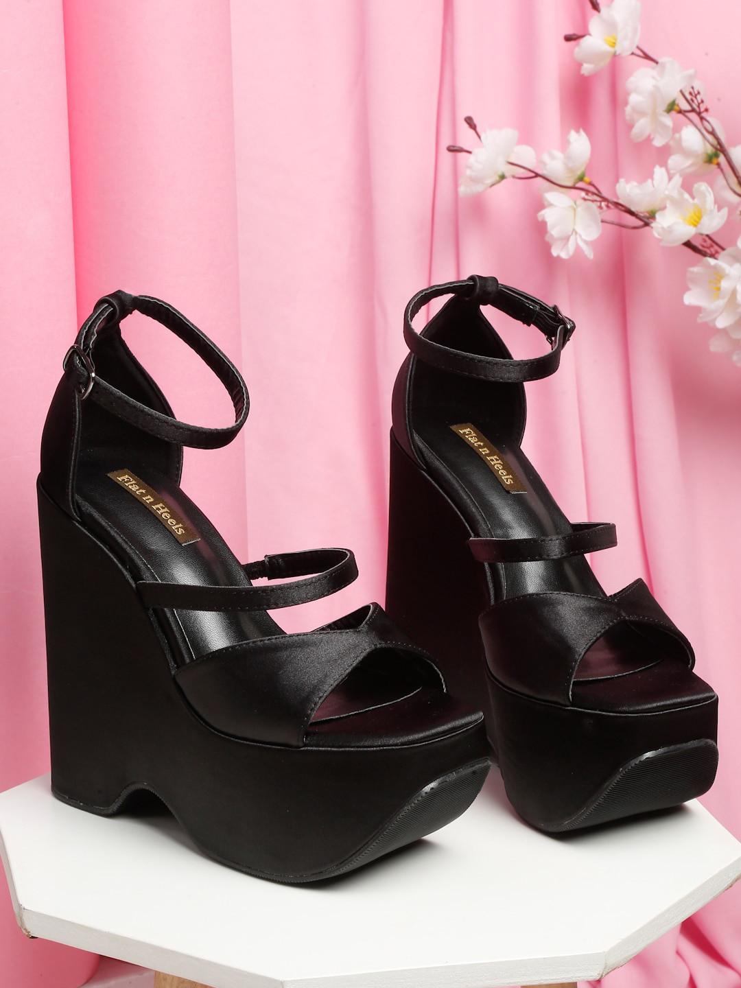 

Flat n Heels Open Toe Wedges, Black