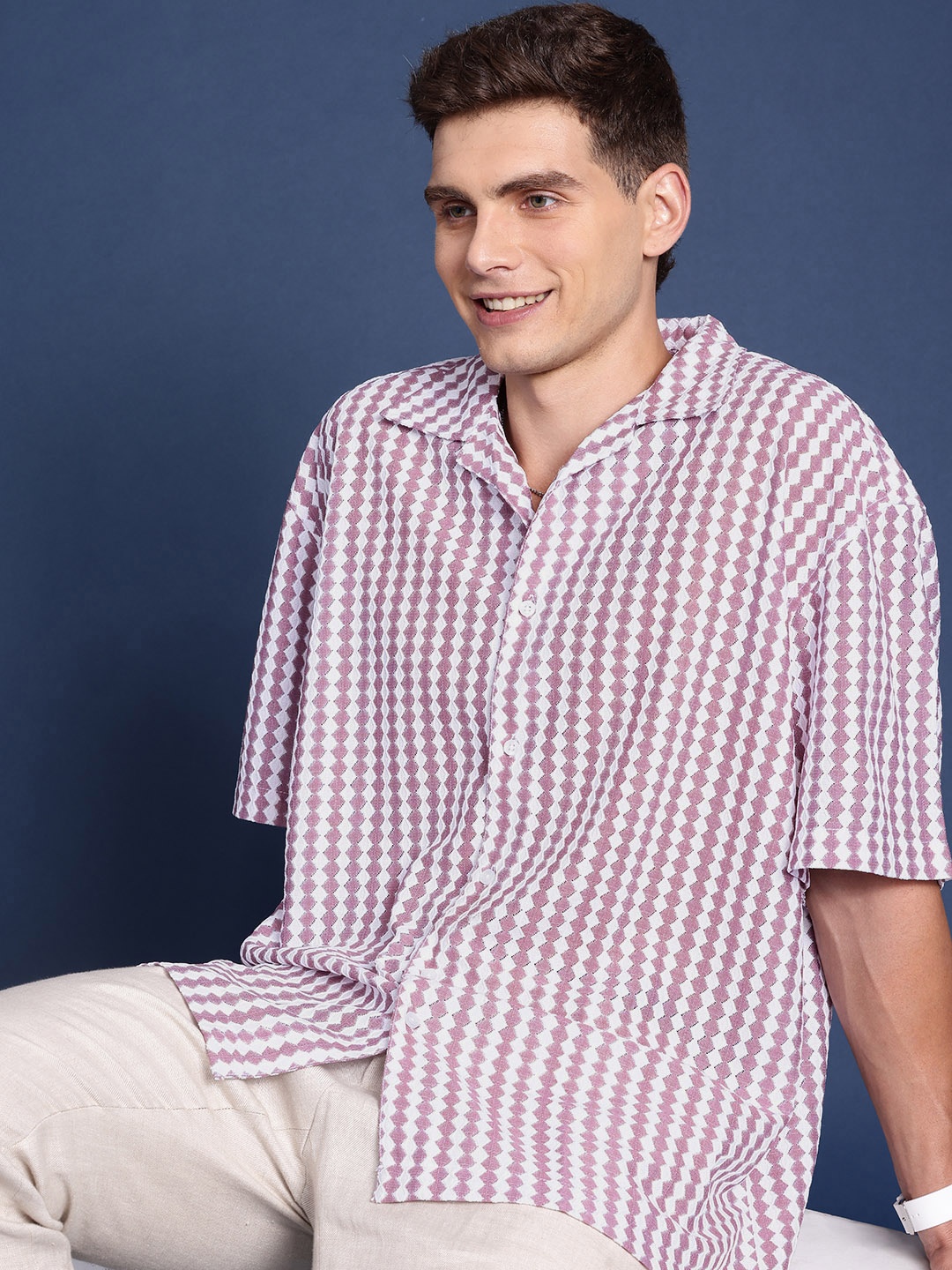 

Mast & Harbour Men Printed Casual Shirt, Peach