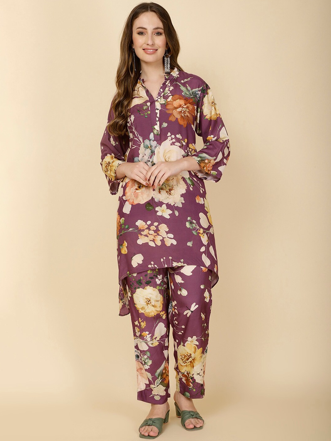 

Meena Bazaar Floral Printed Cotton Kurti With Trousers & Dupatta, Purple