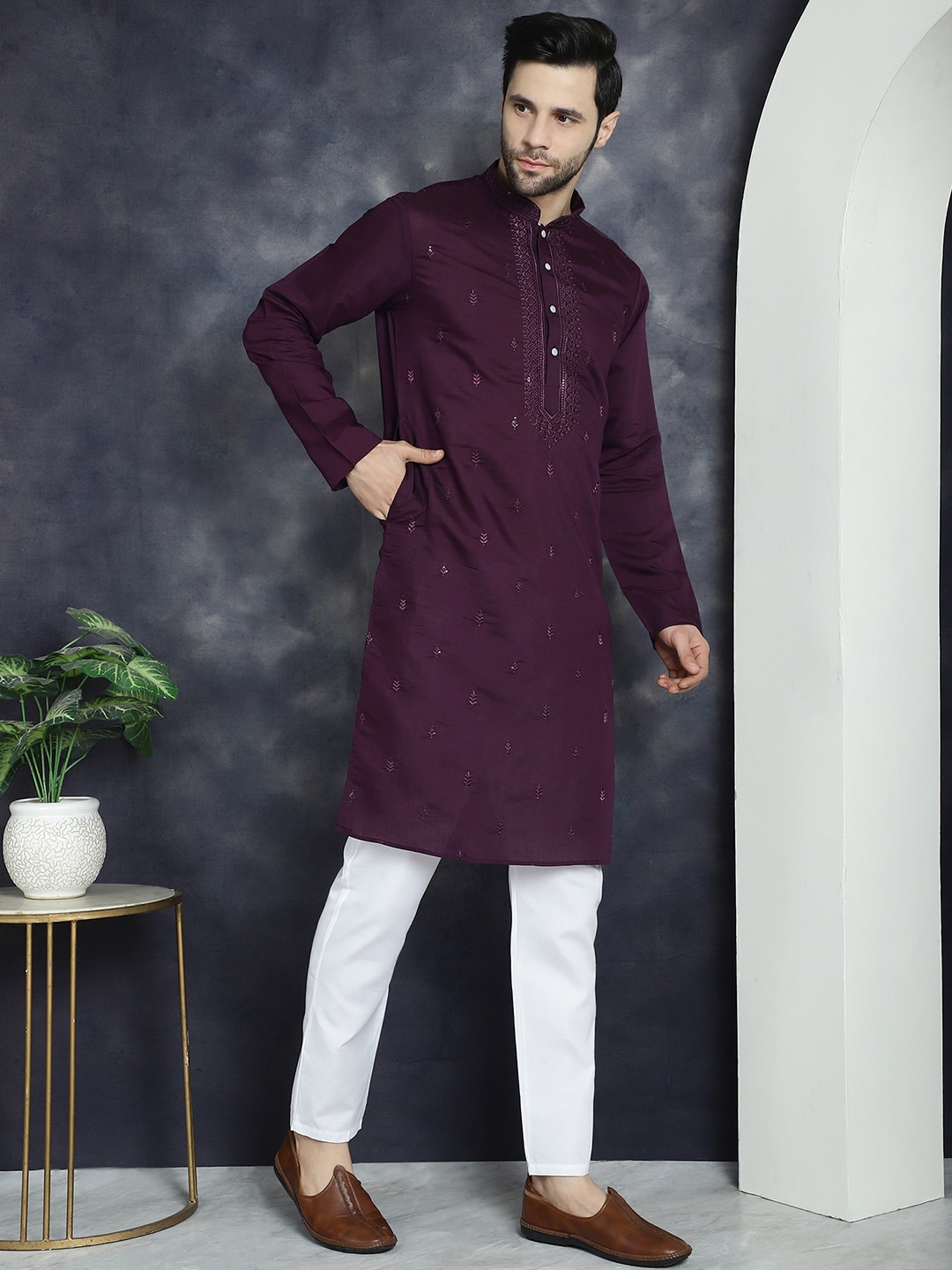 

Anouk Ethnic Motifs Mandarin Collar Cotton Silk Straight Kurta, Purple