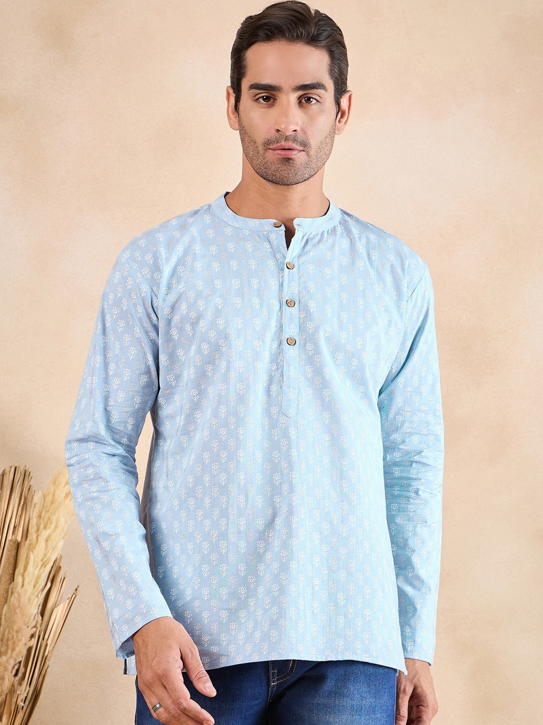 

Anouk Blue Floral Printed Straight Cotton Short Kurta