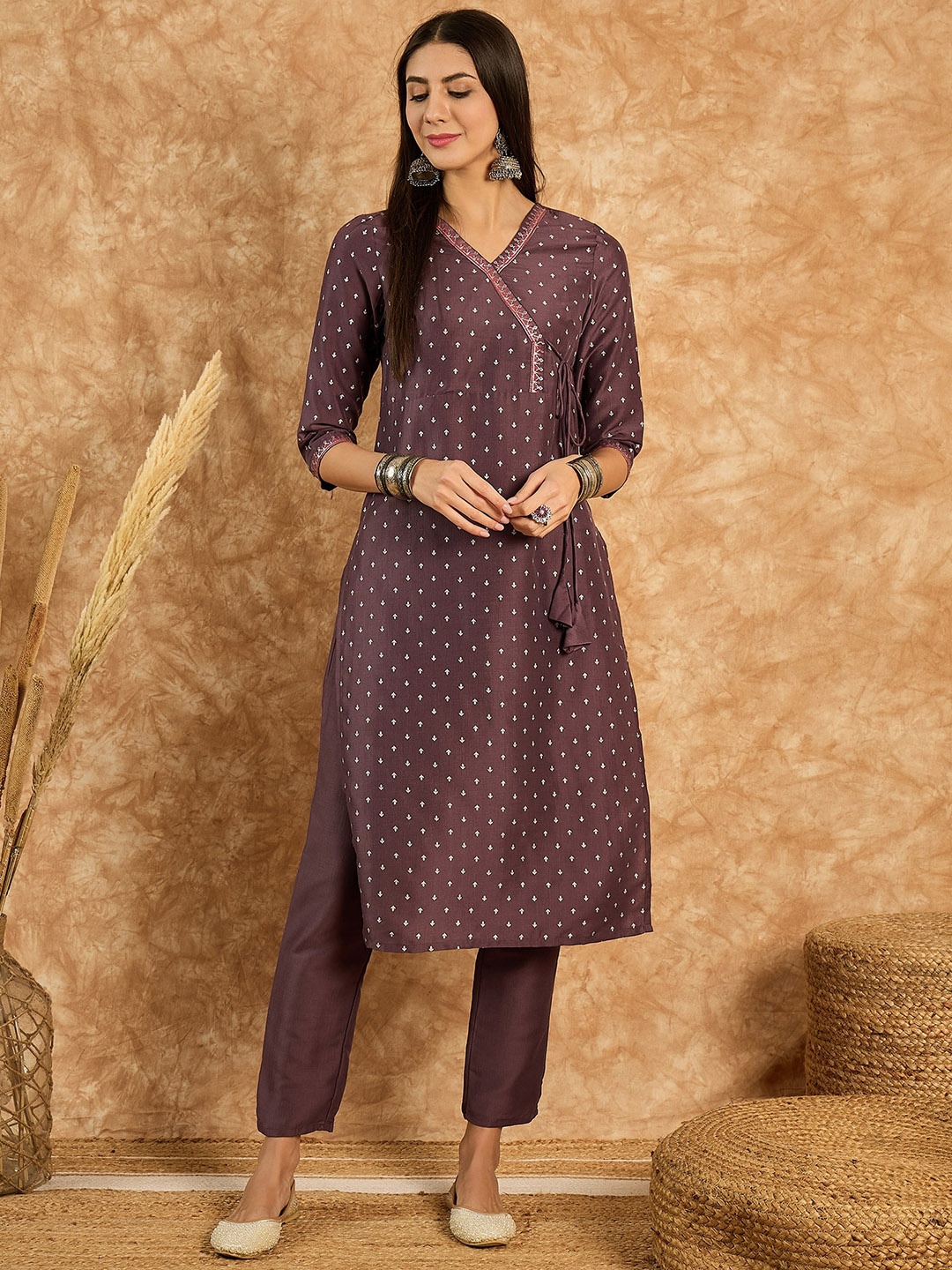 

ZIYAA Women Ethnic Motifs Printed Angrakha Kurta with Trousers, Purple