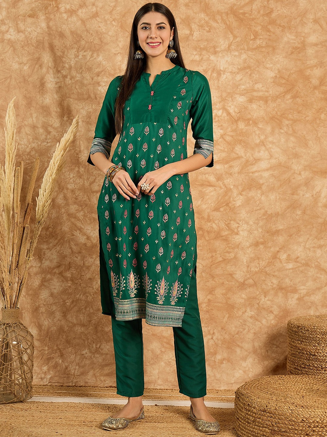

ZIYAA Floral Printed Regular Kurta with Trousers, Green