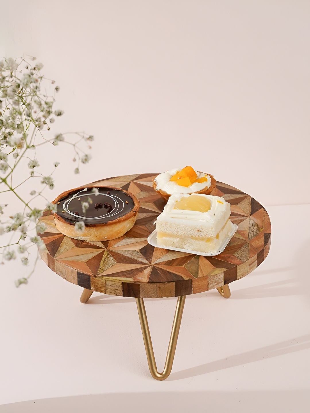 

CASA DECOR Gold-Toned & Brown Wooden Easy to Clean Geometrical Forest Cake Stand