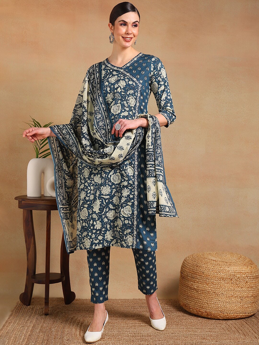 

AHIKA Blue Floral Printed Angrakha Thread Work Pure Cotton Kurta With Trousers & Dupatta