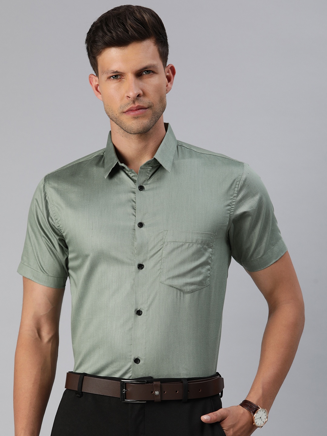 

Majestic Man Men Classic Slim Fit Formal Shirt, Green