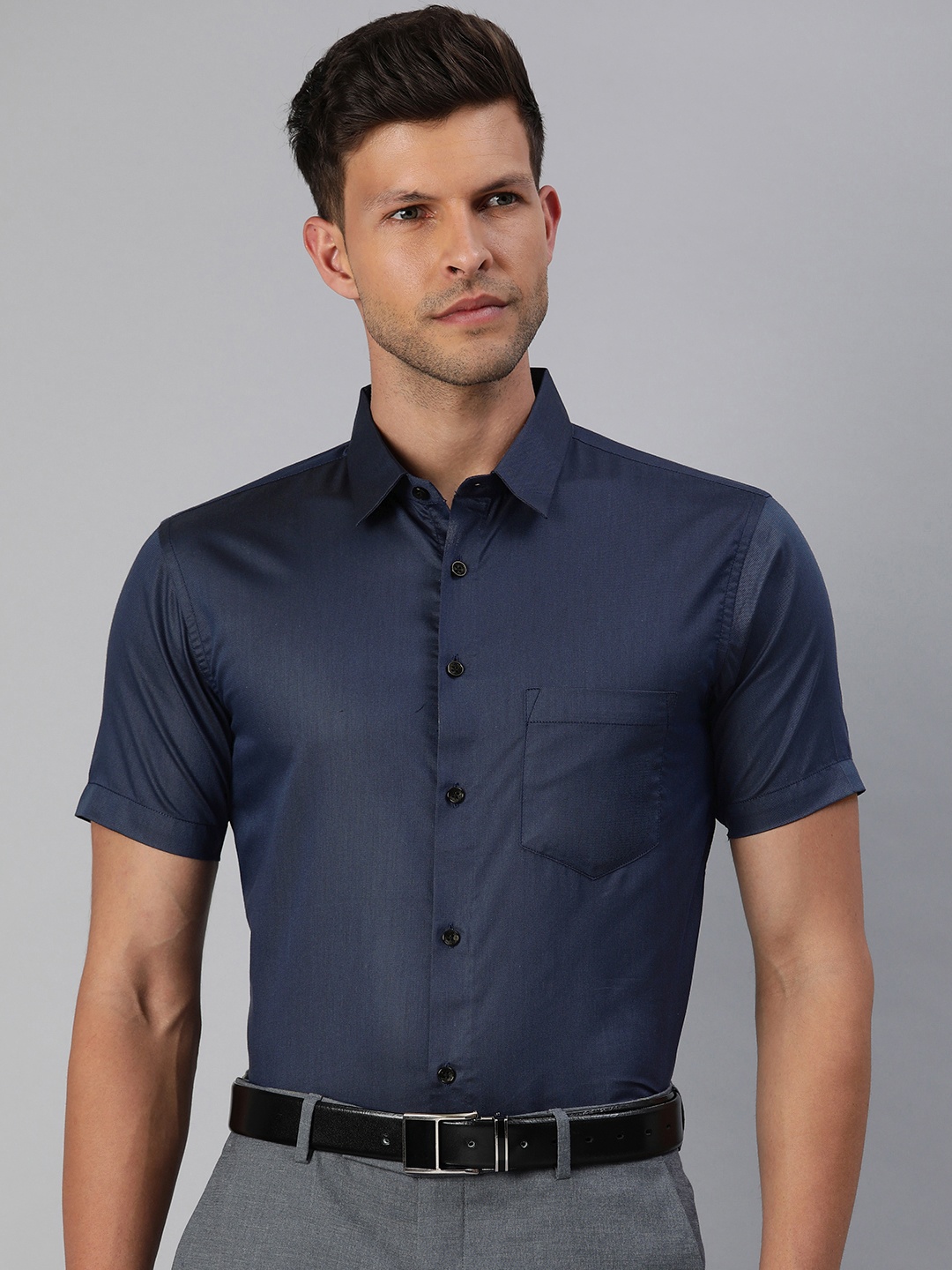 

Majestic Man Men Classic Slim Fit Solid Formal Shirt, Navy blue