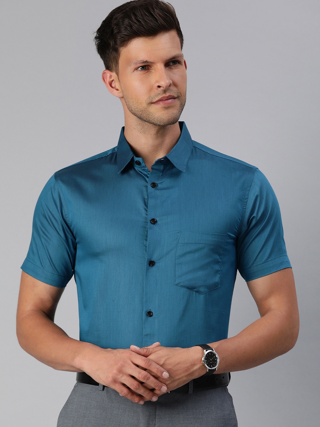 

Majestic Man Men Classic Slim Fit Formal Shirt, Blue