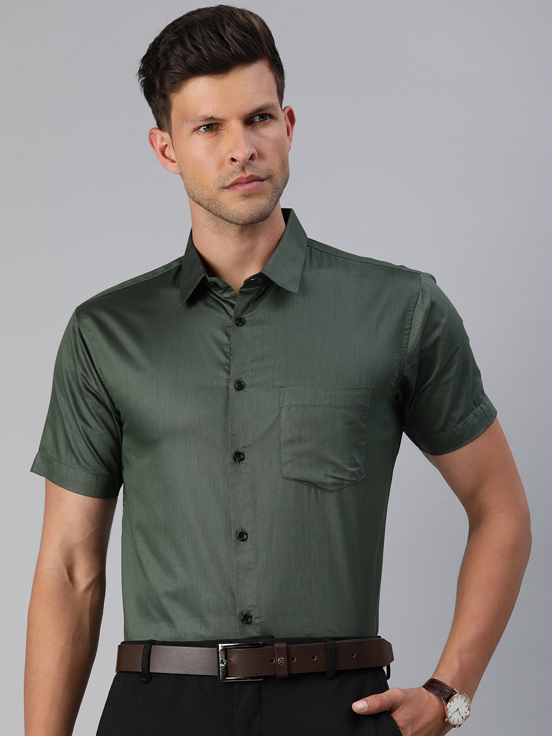 

Majestic Man Men Classic Slim Fit Solid Formal Shirt, Green