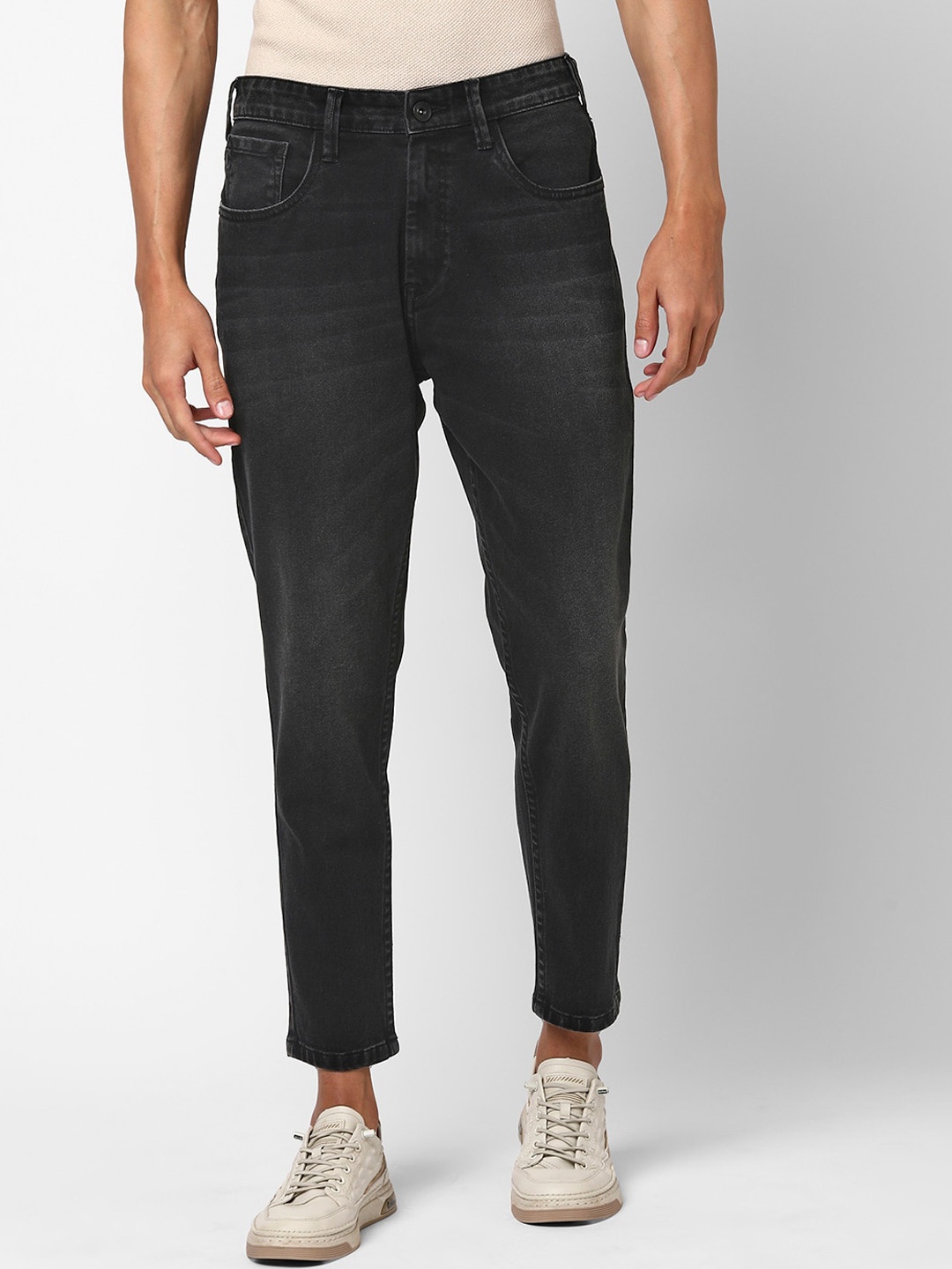 

Mast & Harbour Men Tapered Fit High-Rise Light Fade Stretchable Jeans, Grey