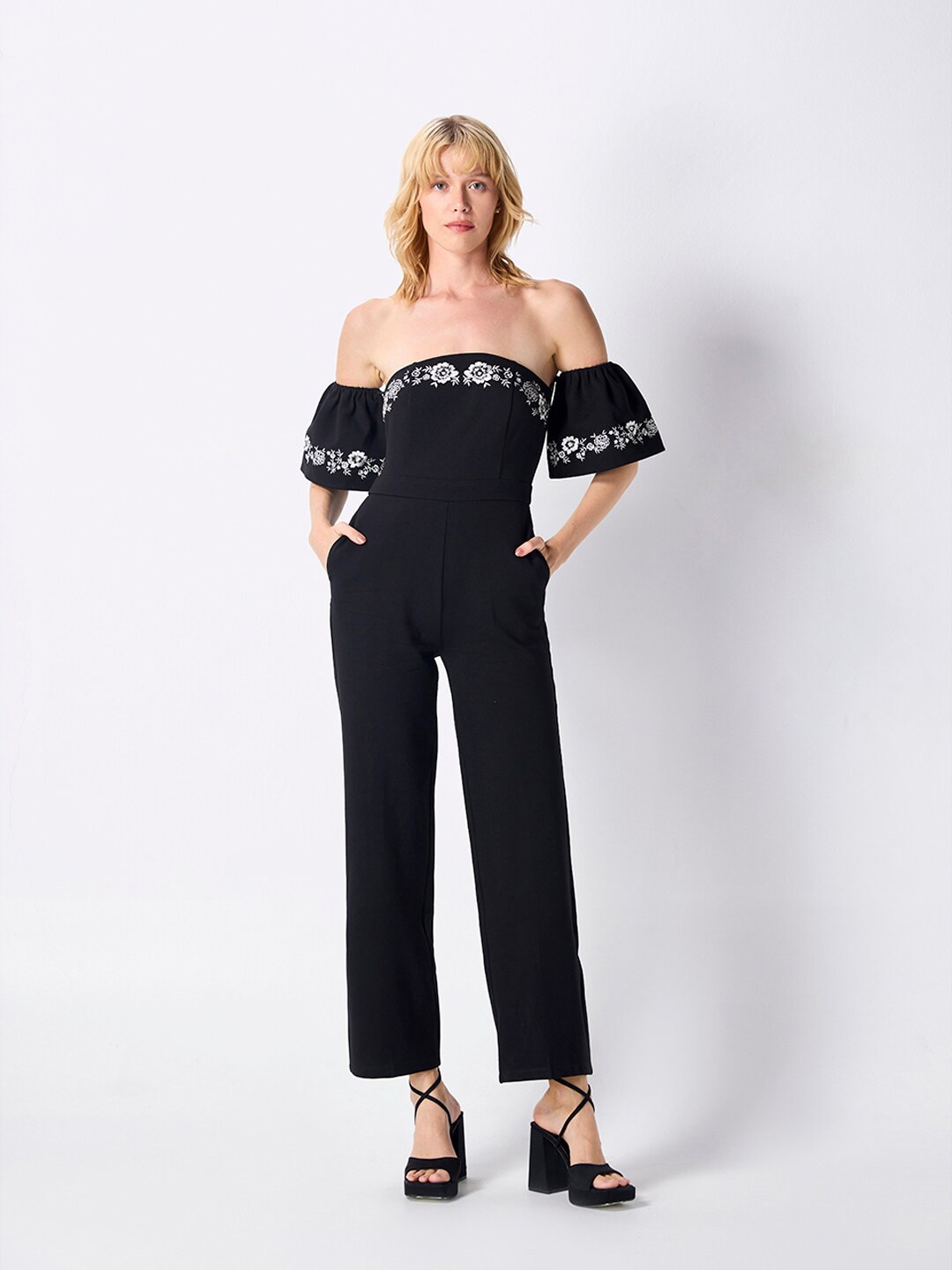 

COVER STORY Floral Printed Off-Shoulder Bardot Basic Jumpsuit, Black