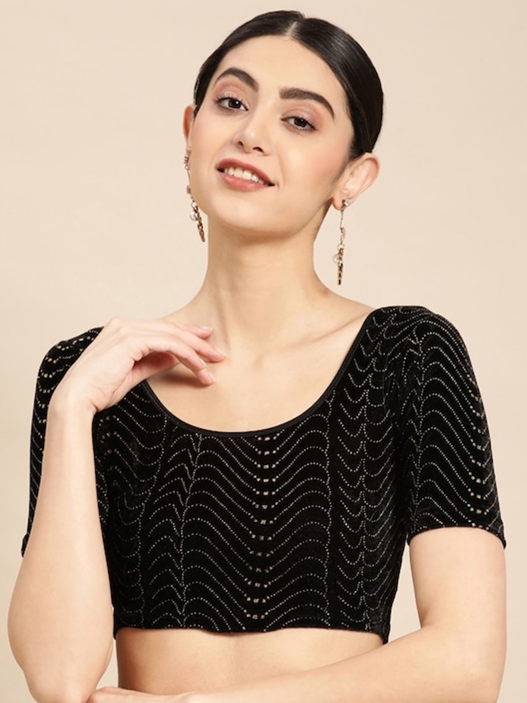 

PATLIPALLU Embellished Swaroski Worked Velvet Stretchable Saree Blouse, Black
