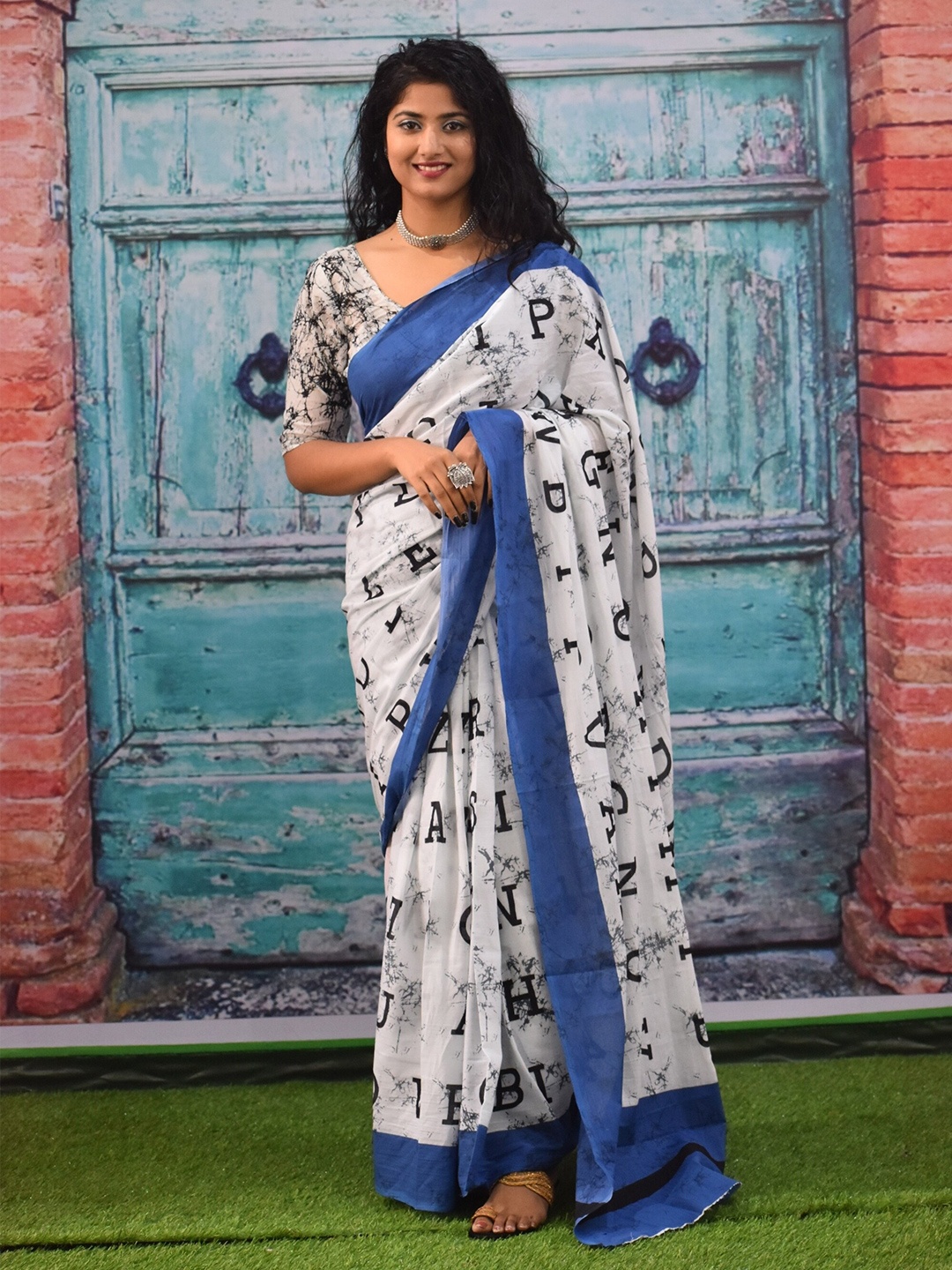

Clothonus Kalamkari Pure Cotton Block Print Saree, Blue
