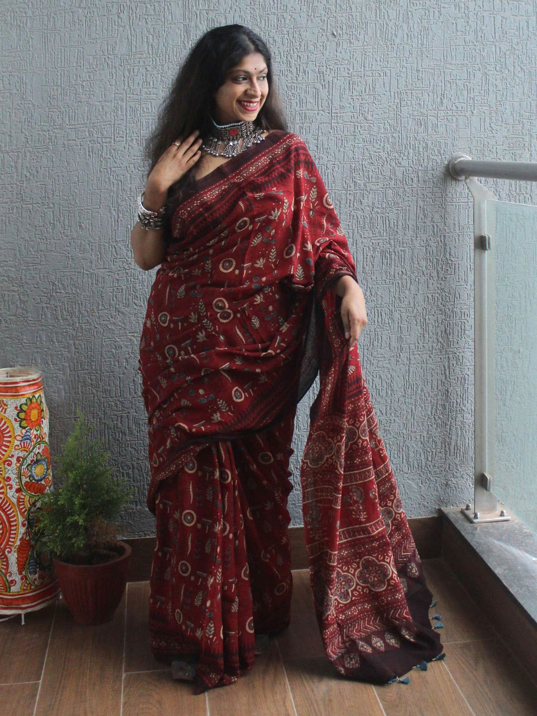 

Weaves of Tradition Ajrak Block Pure Cotton Block Print Saree, Red