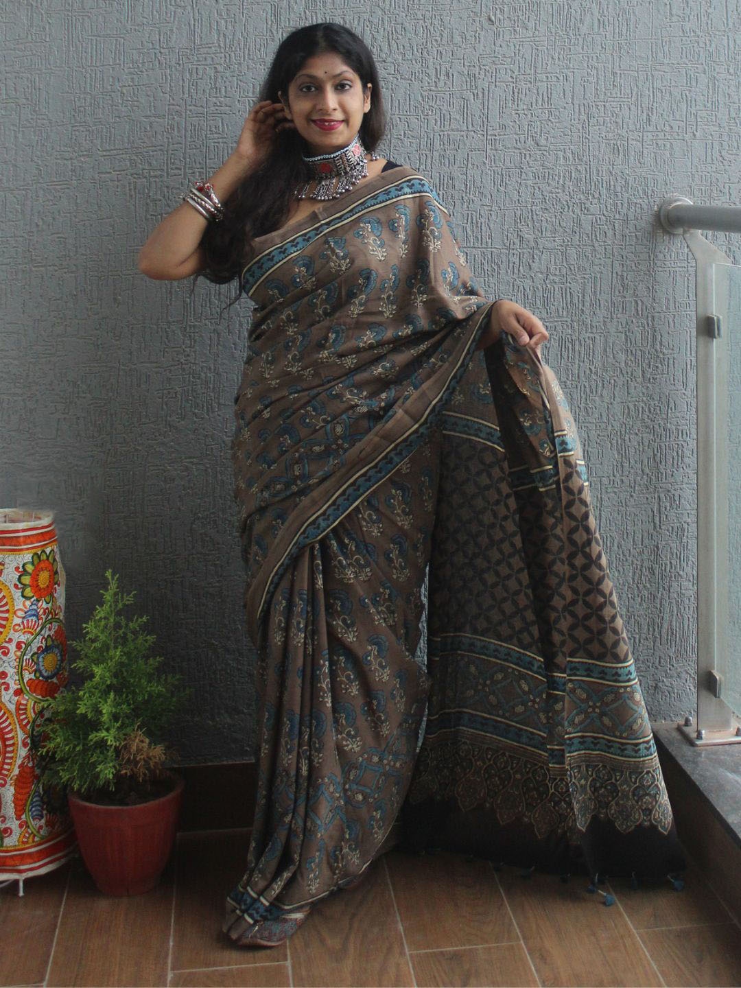 

Weaves of Tradition Ajrak Printed Pure Cotton Saree With Tassels, Brown