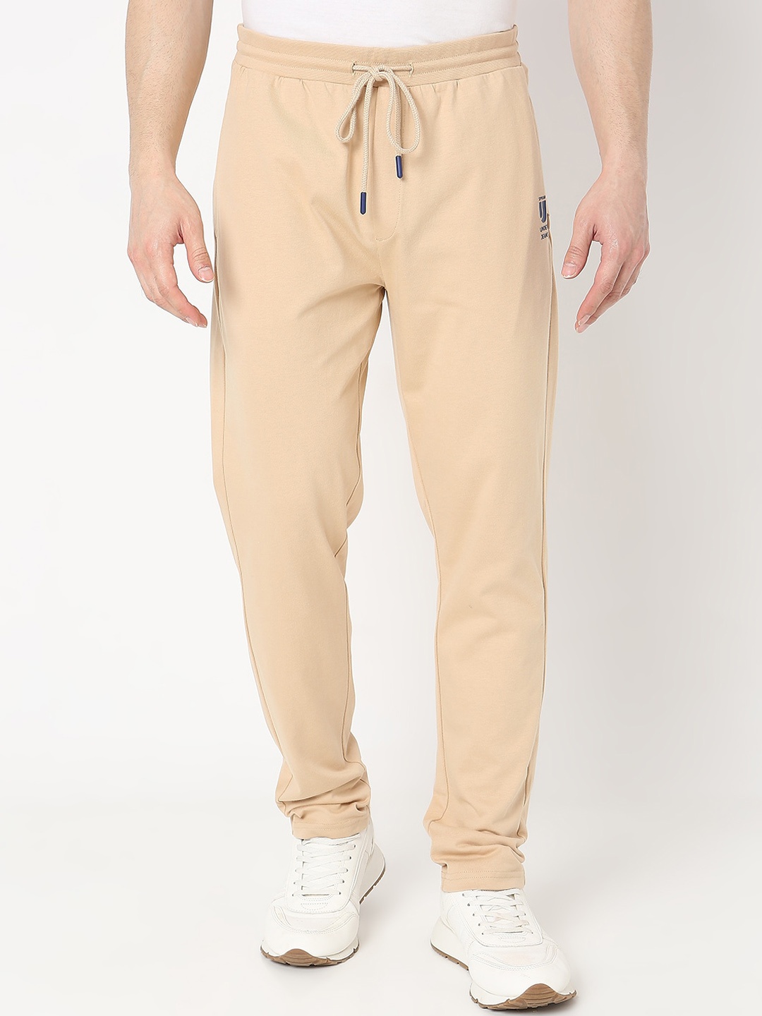 

Underjeans by Spykar Men Cotton Mid-Rise Track Pant, Beige