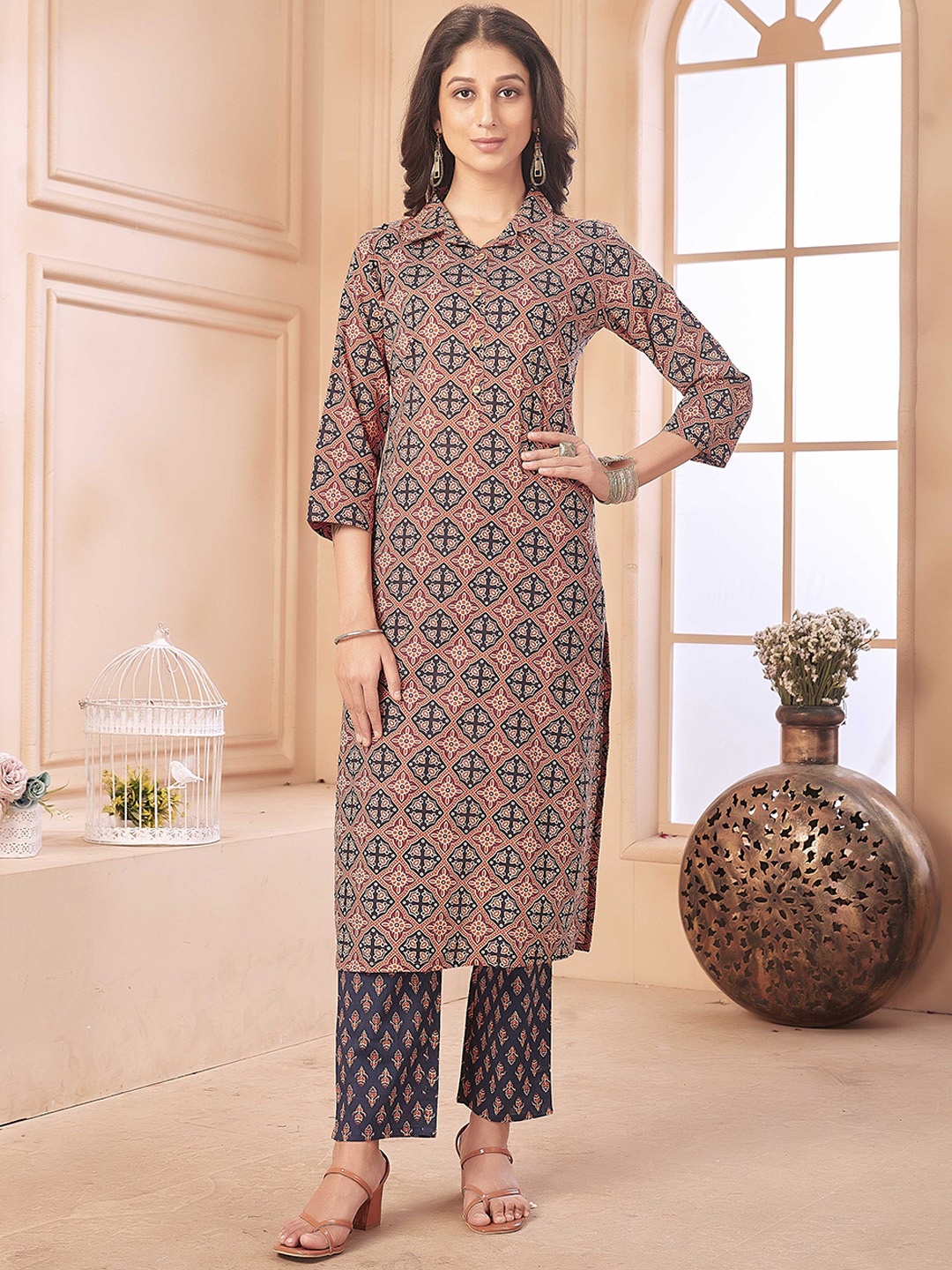 

Anubhutee Ethnic Motifs Printed Pure Cotton Kurta with Trousers, Peach