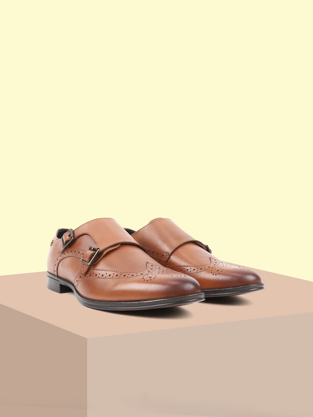 

Carlton London Men Round Toe Leather Formal Monk Shoes, Tan