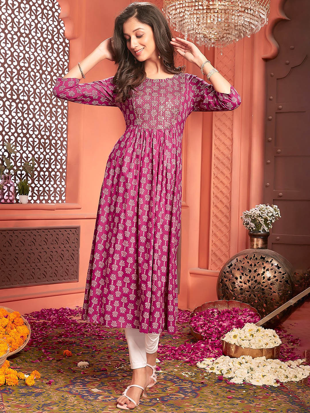 

Ishin Ethnic Motifs Printed Round Neck A-Line Kurta, Magenta