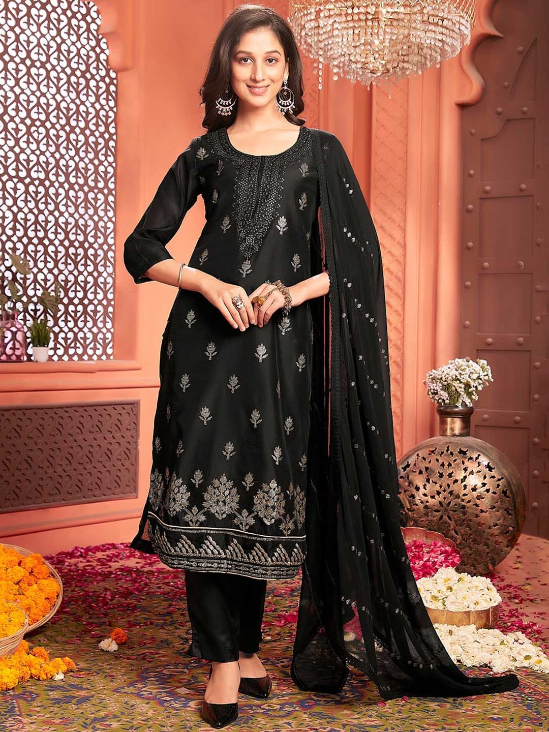 

Ishin Ethnic Motifs Regular Sequinned Kurta with Trousers & With Dupatta, Black