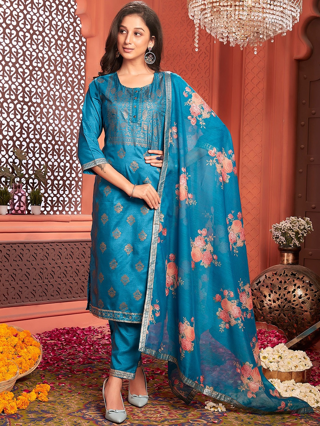 

Ishin Ethnic Motifs Printed Straight Kurta with Trousers & Dupatta, Teal