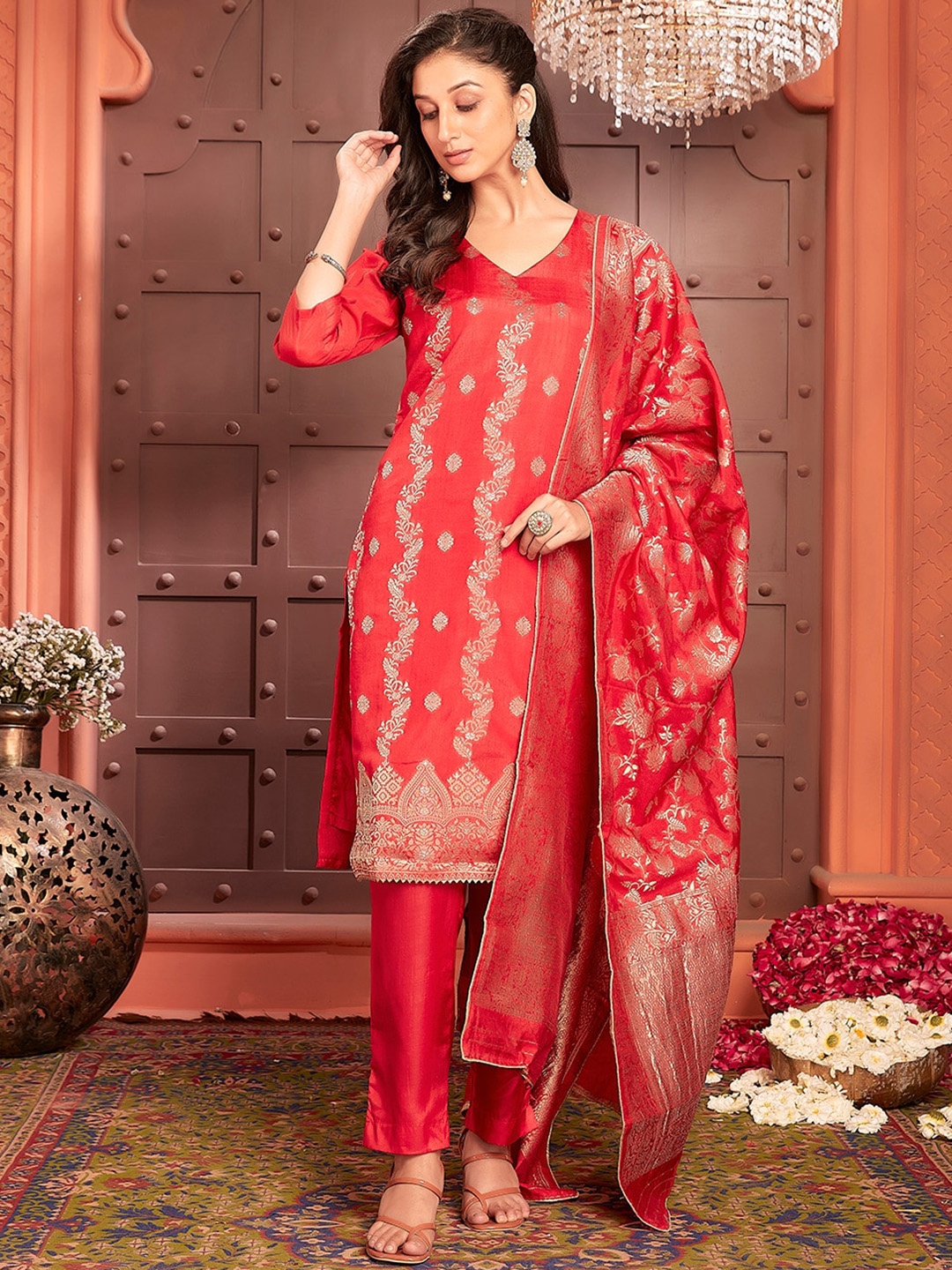 

Ishin Ethnic Motifs Printed V-Neck Straight Kurta With Trousers & Dupatta, Red