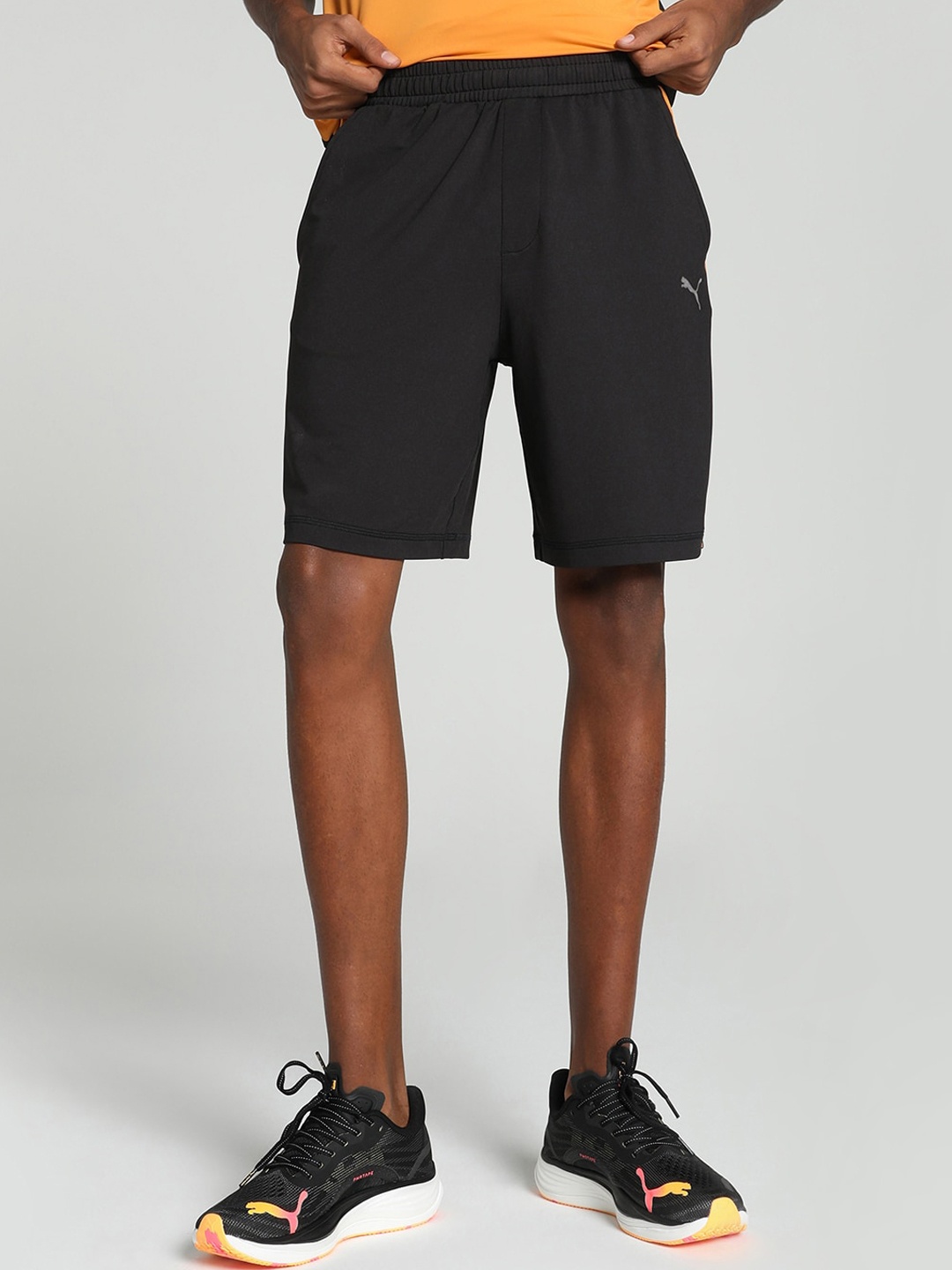 

one8 x PUMA Men Knitted 8" Training Sports Shorts, Black