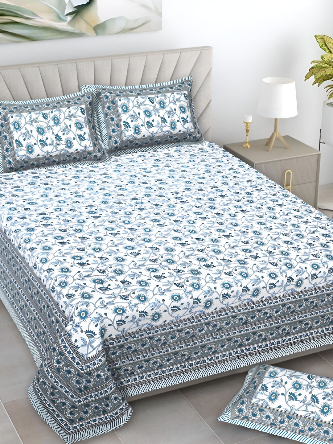 

Serene Decor Blue & White Floral Cotton 160 TC King Bedsheet With 2 Pillow Covers
