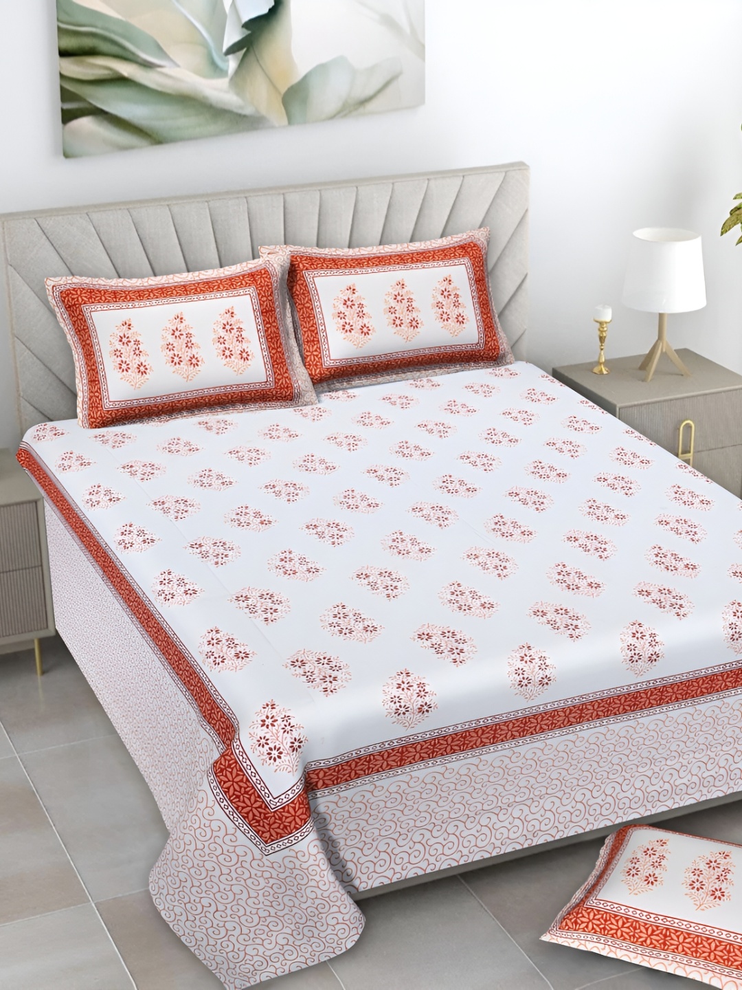 

Serene Decor Orange & White Floral Cotton 160 TC King Bedsheet With 2 Pillow Covers