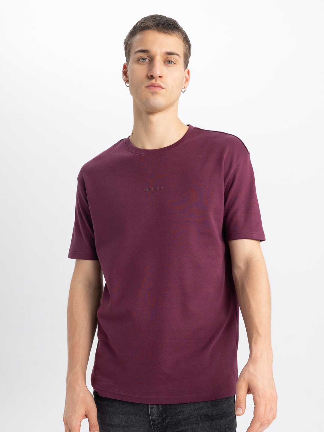 

DeFacto Drop-Shoulder T-shirt, Burgundy