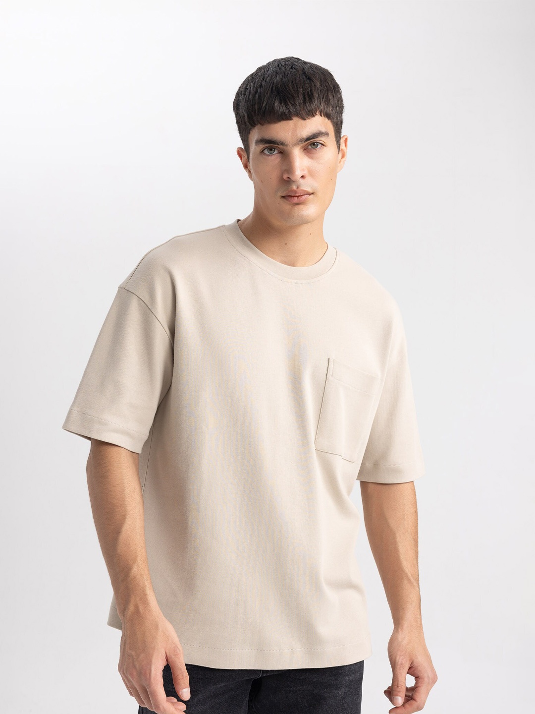 

DeFacto Round Neck Drop Shoulder Sleeves Pure Cotton T-shirt, Beige