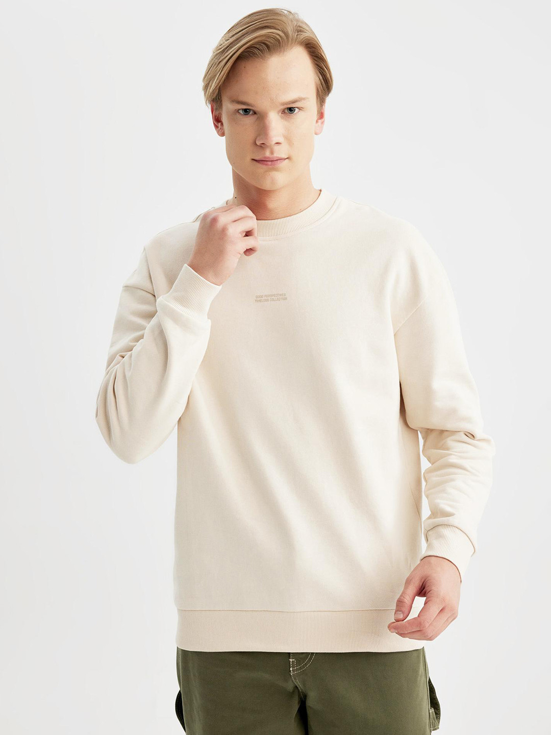 

DeFacto Round Neck Long Sleeves Pure Cotton Pullover, Cream